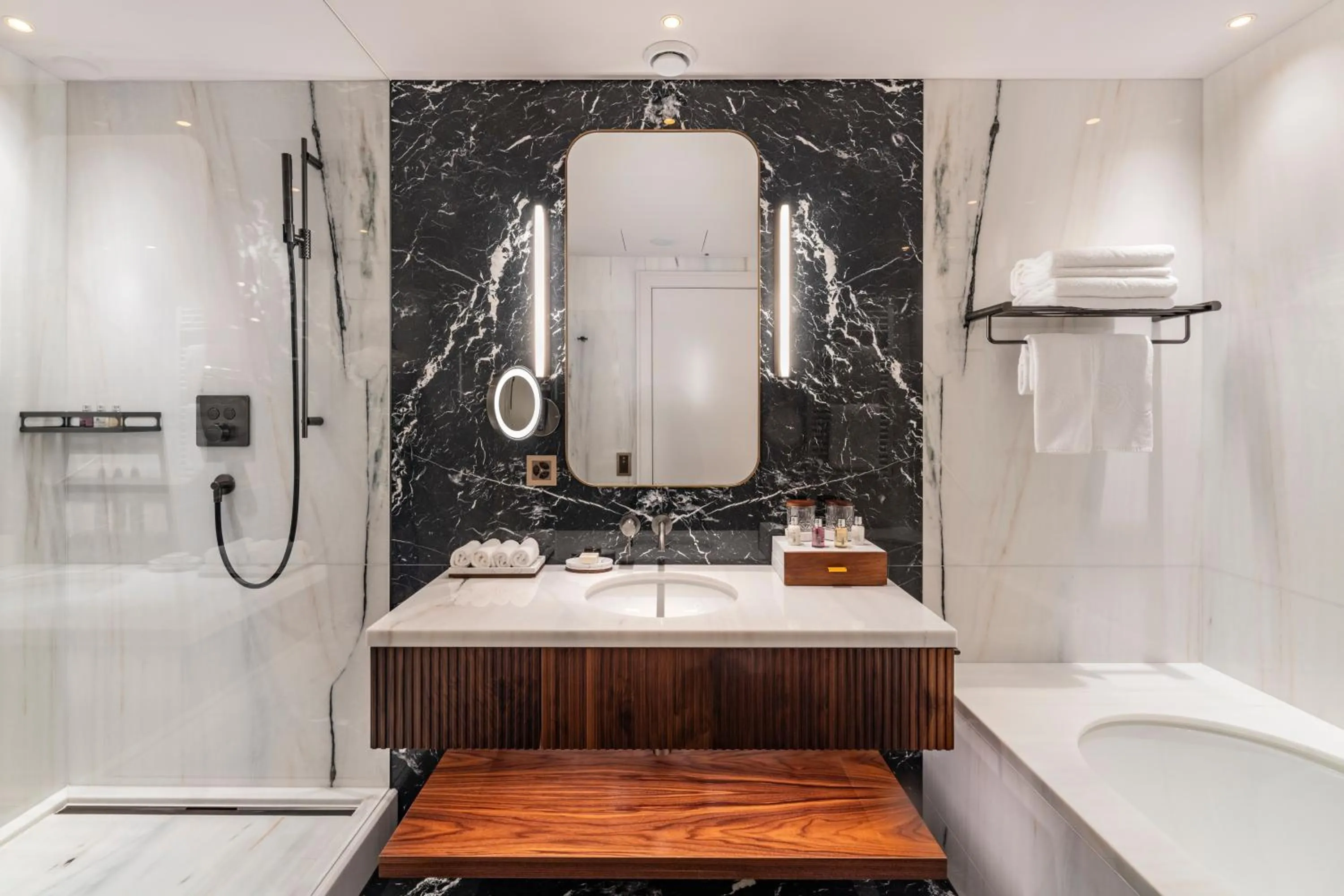 Bathroom in Grand Hotel des Bains Kempinski