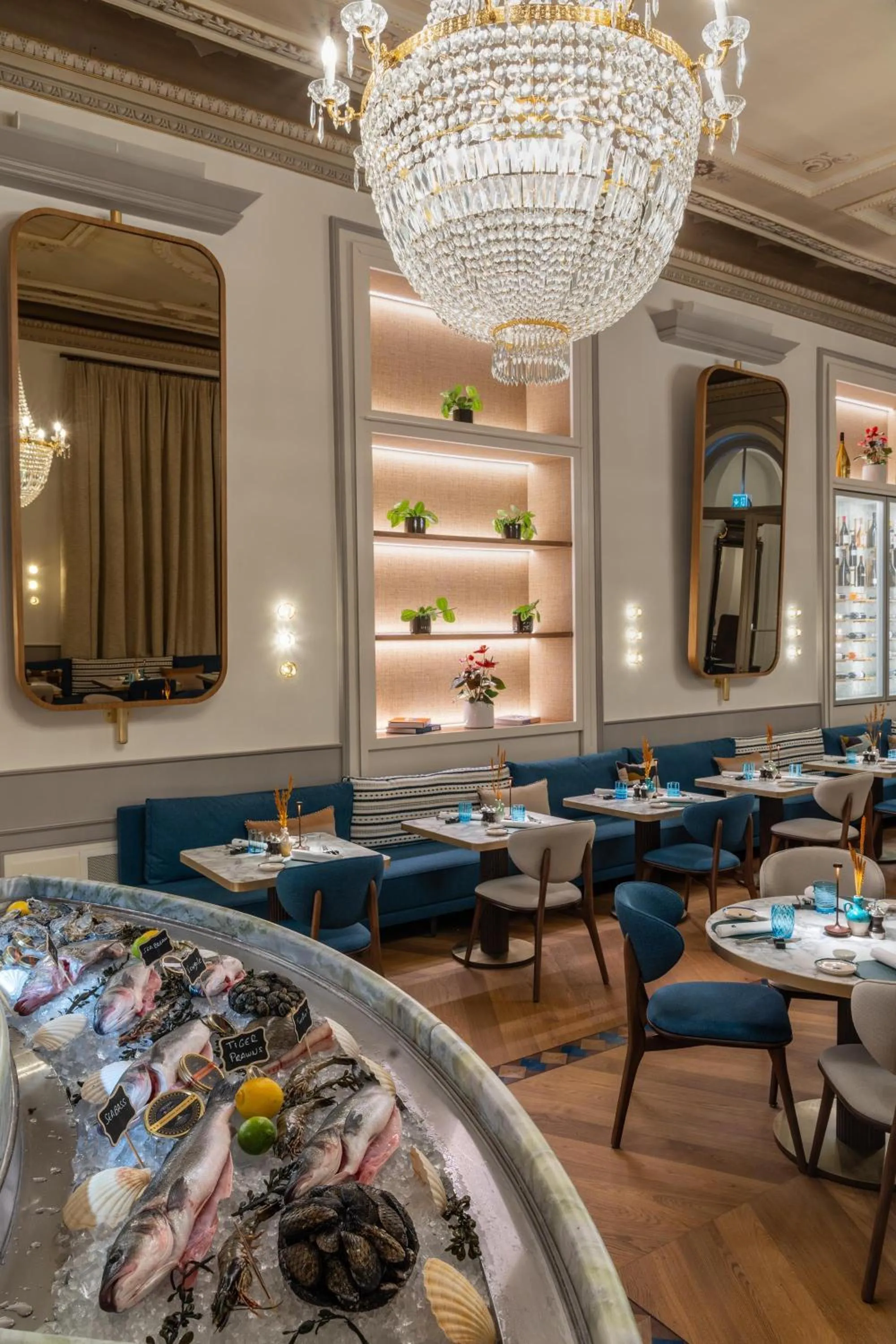 Breakfast in Grand Hotel des Bains Kempinski