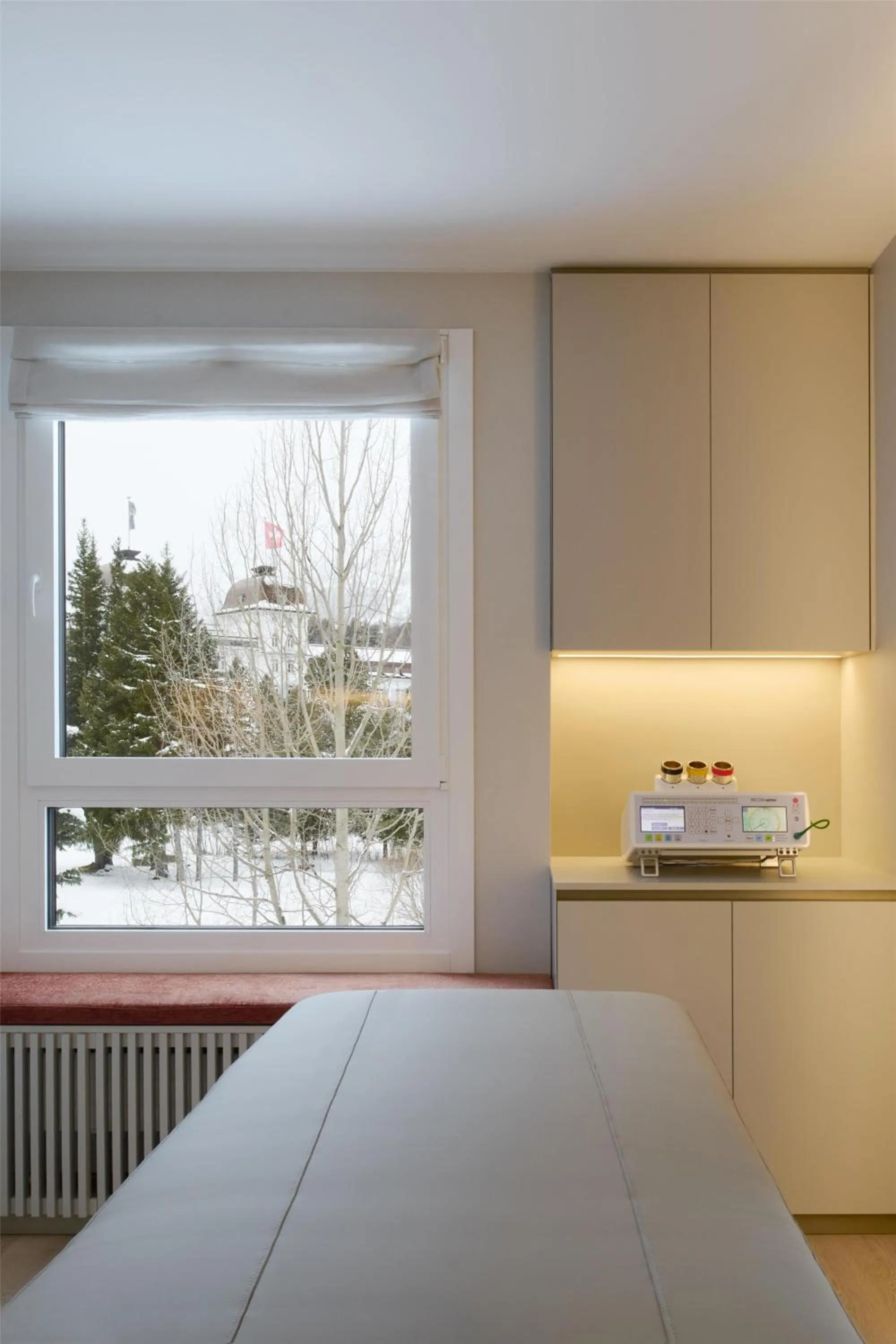 Photo of the whole room, Bed in Grand Hotel des Bains Kempinski