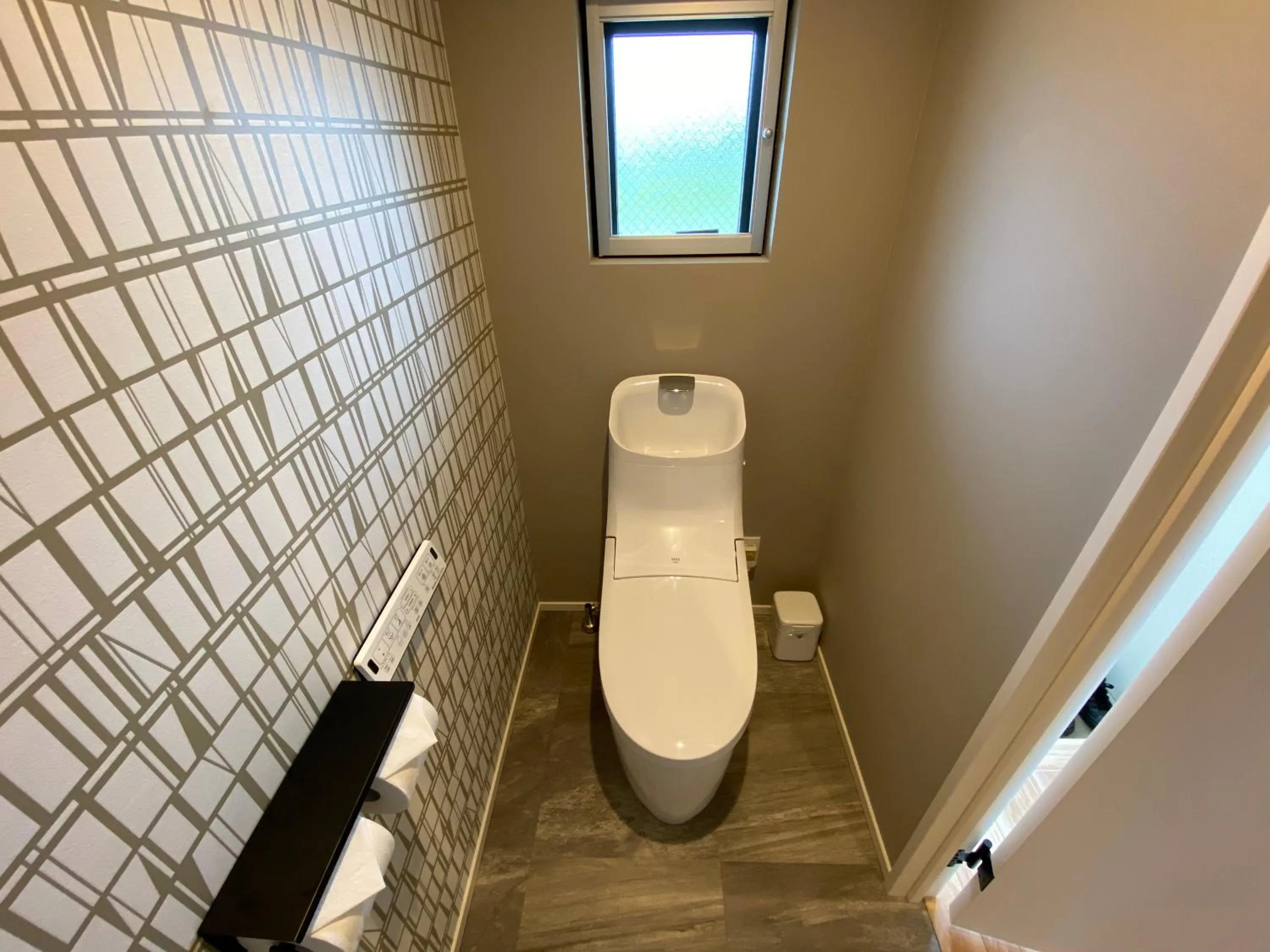 Toilet in Blue Cove Terrace