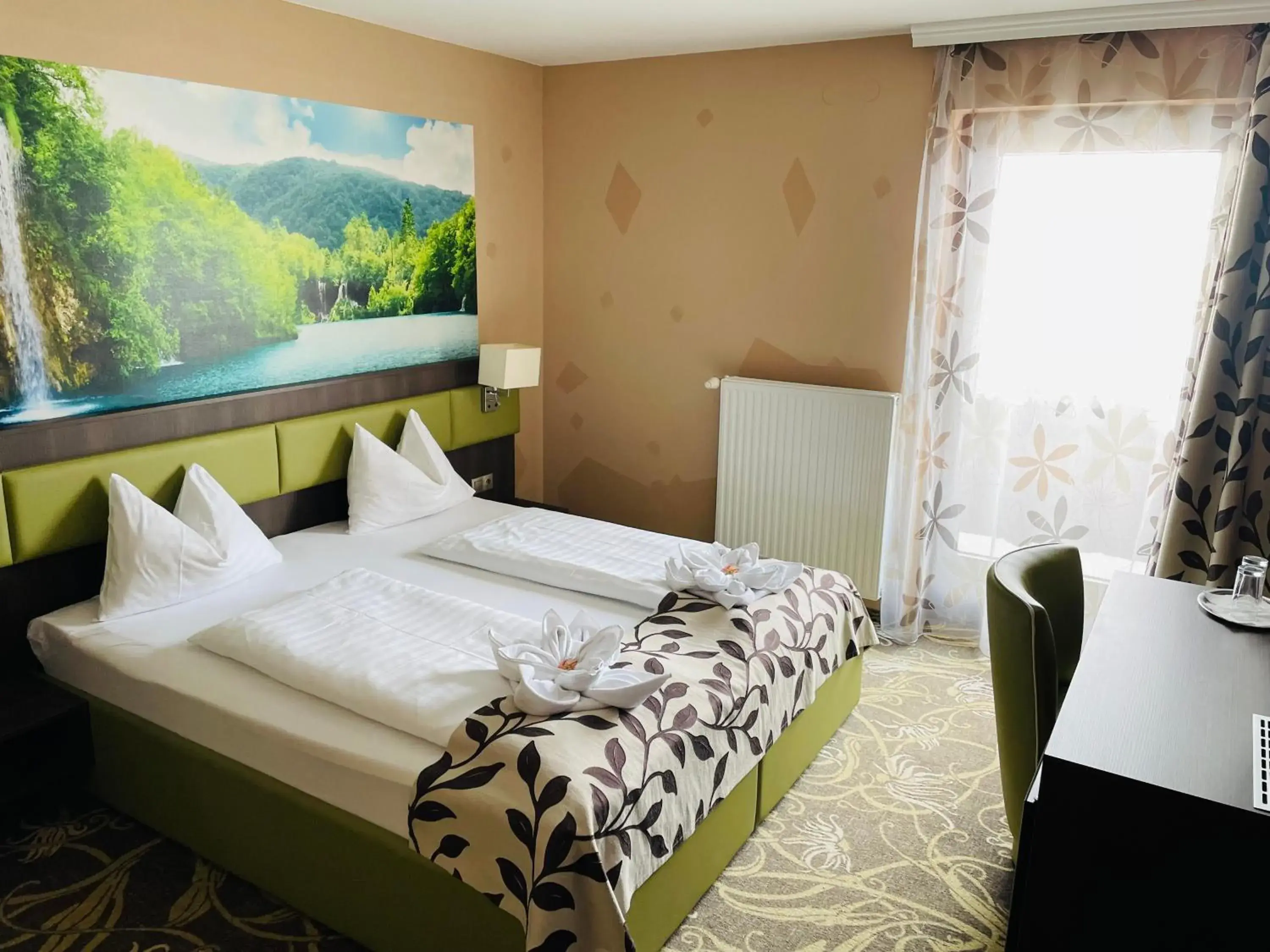 Double Room with Balcony in Hotel Pruggererhof Double Room with Balcony in Hotel Pruggererhof