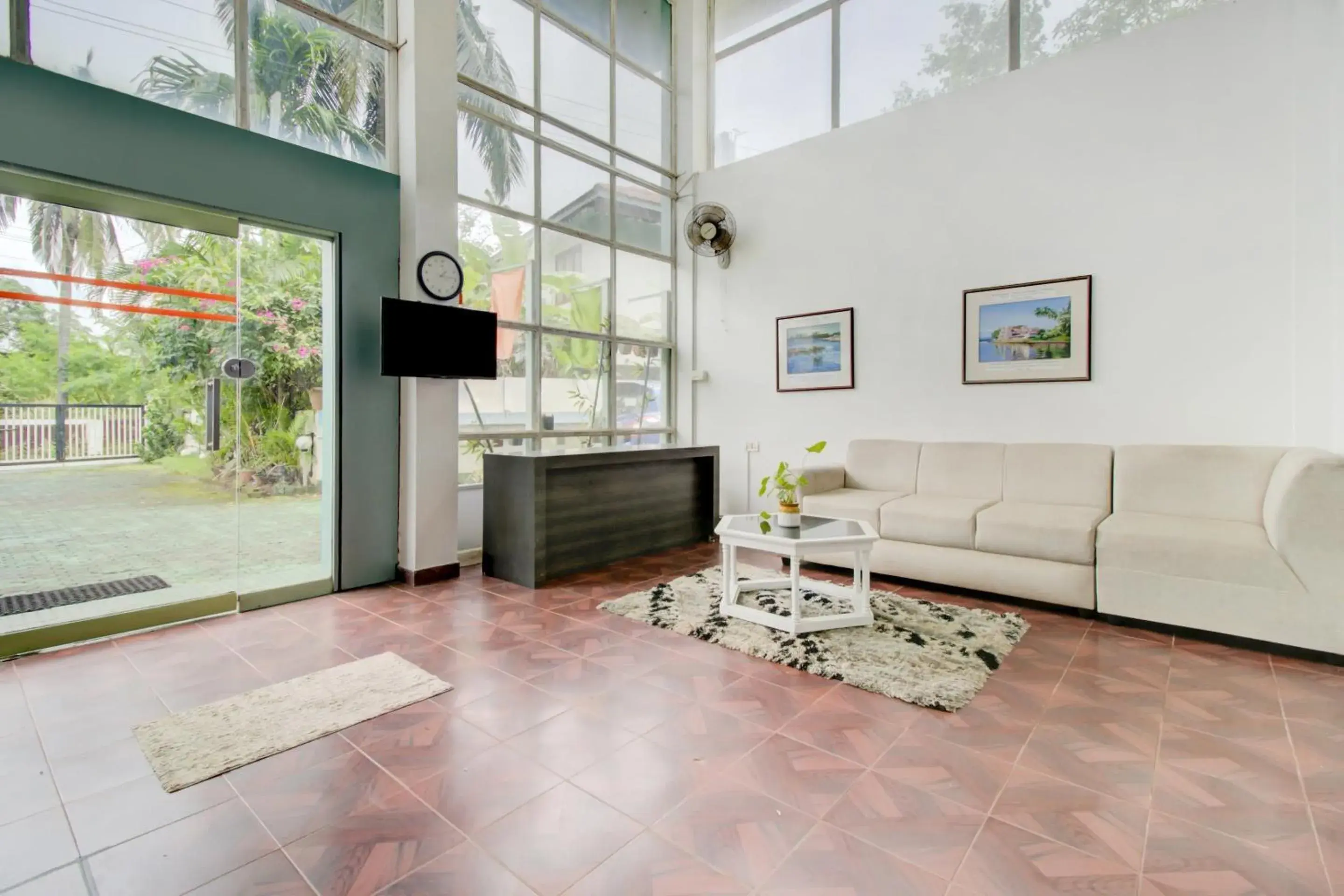 Hotel O Floatel International Beach Resort Hotel O Floatel International Beach Resort