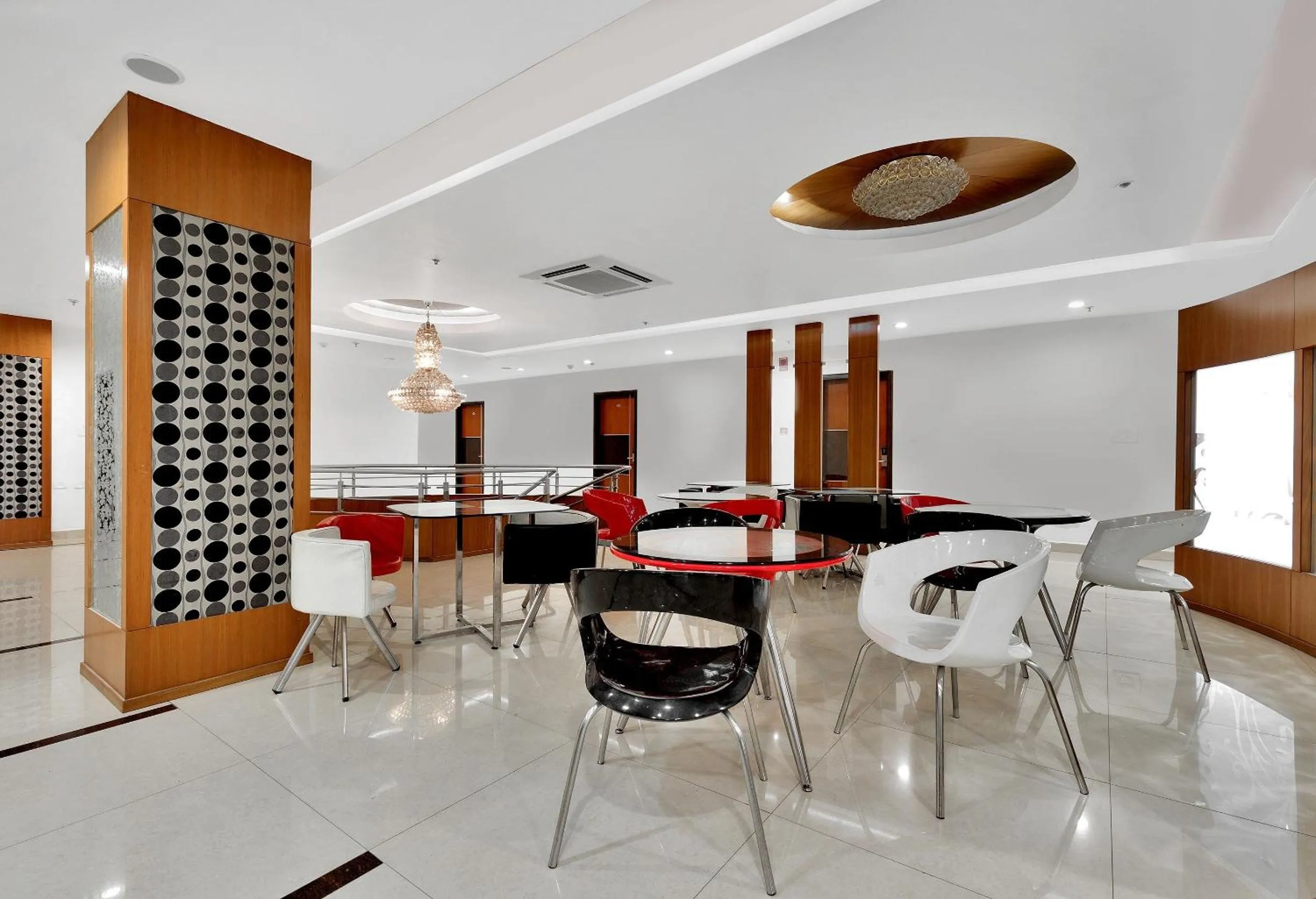Lobby or reception in Super Capital O Rudra Grand Near Kondapur x Road