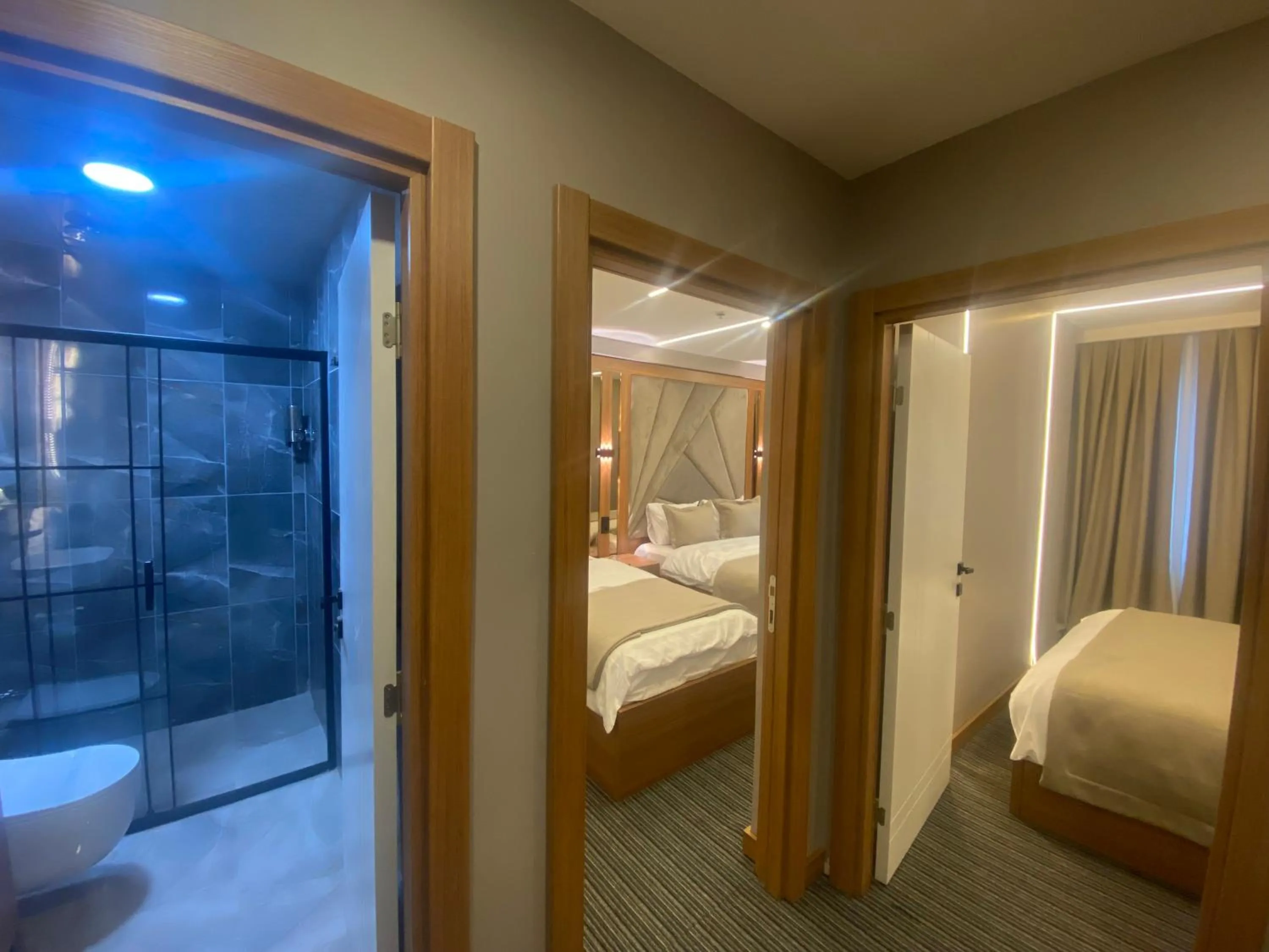 Photo of the whole room, Bed in Beşiktaş Vip inn Hotel & suites