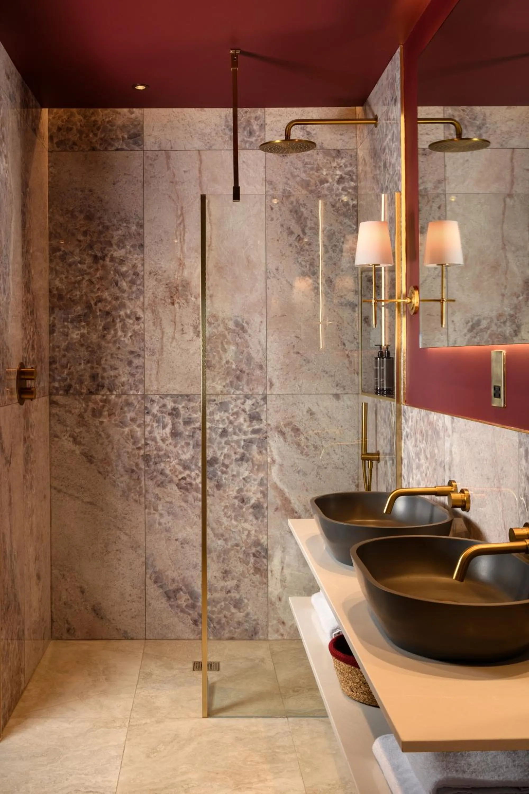 Bathroom in The Tempus at Charlton Hall Estate