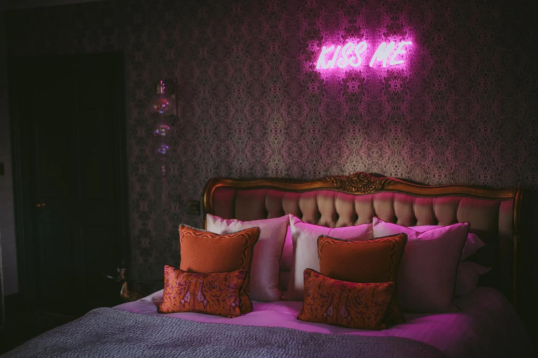 Bedroom, Bed in The Tempus at Charlton Hall Estate