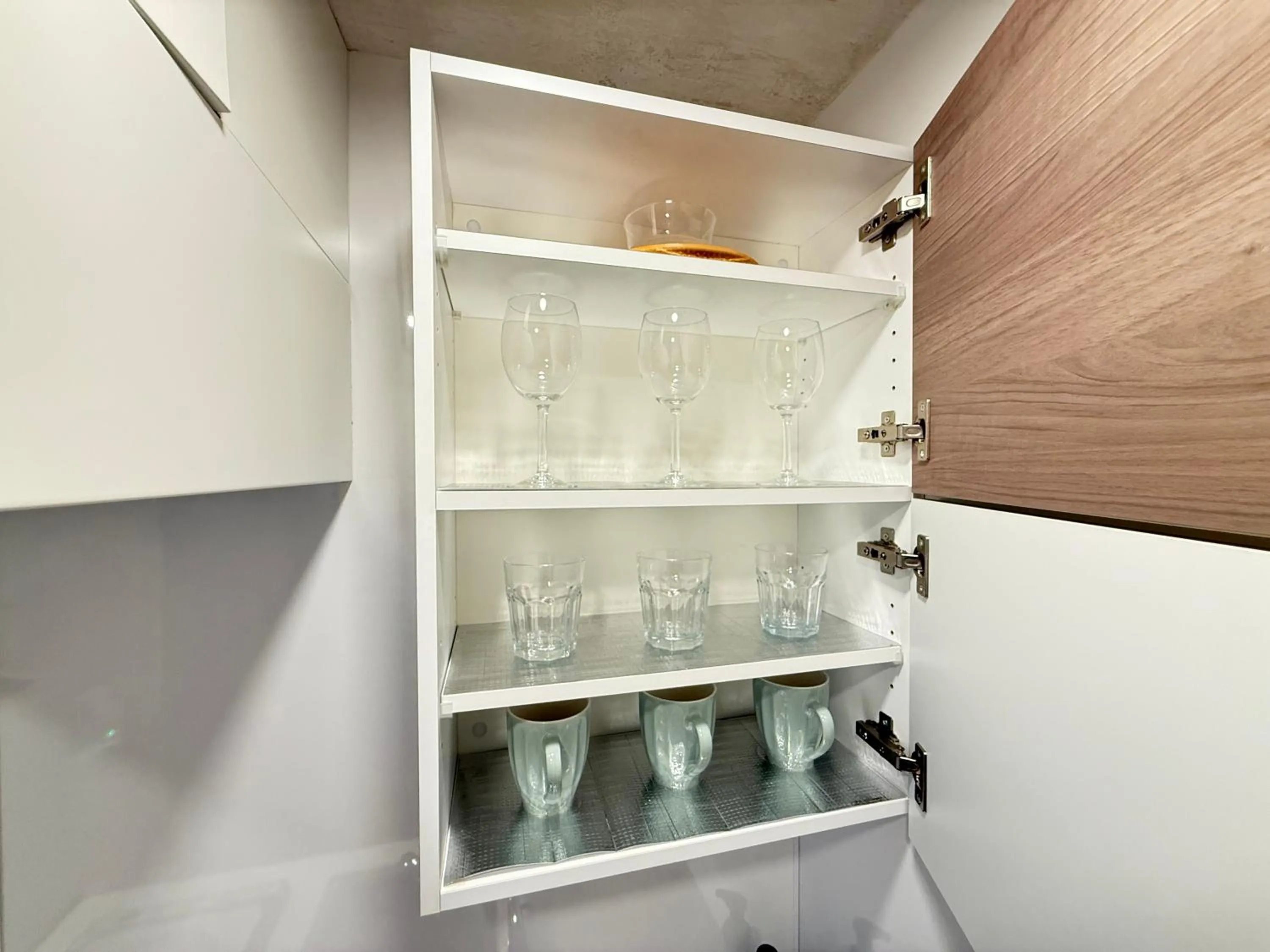 Kitchen or kitchenette in Eternity APARTMENT HOTEL SHINAGAWA