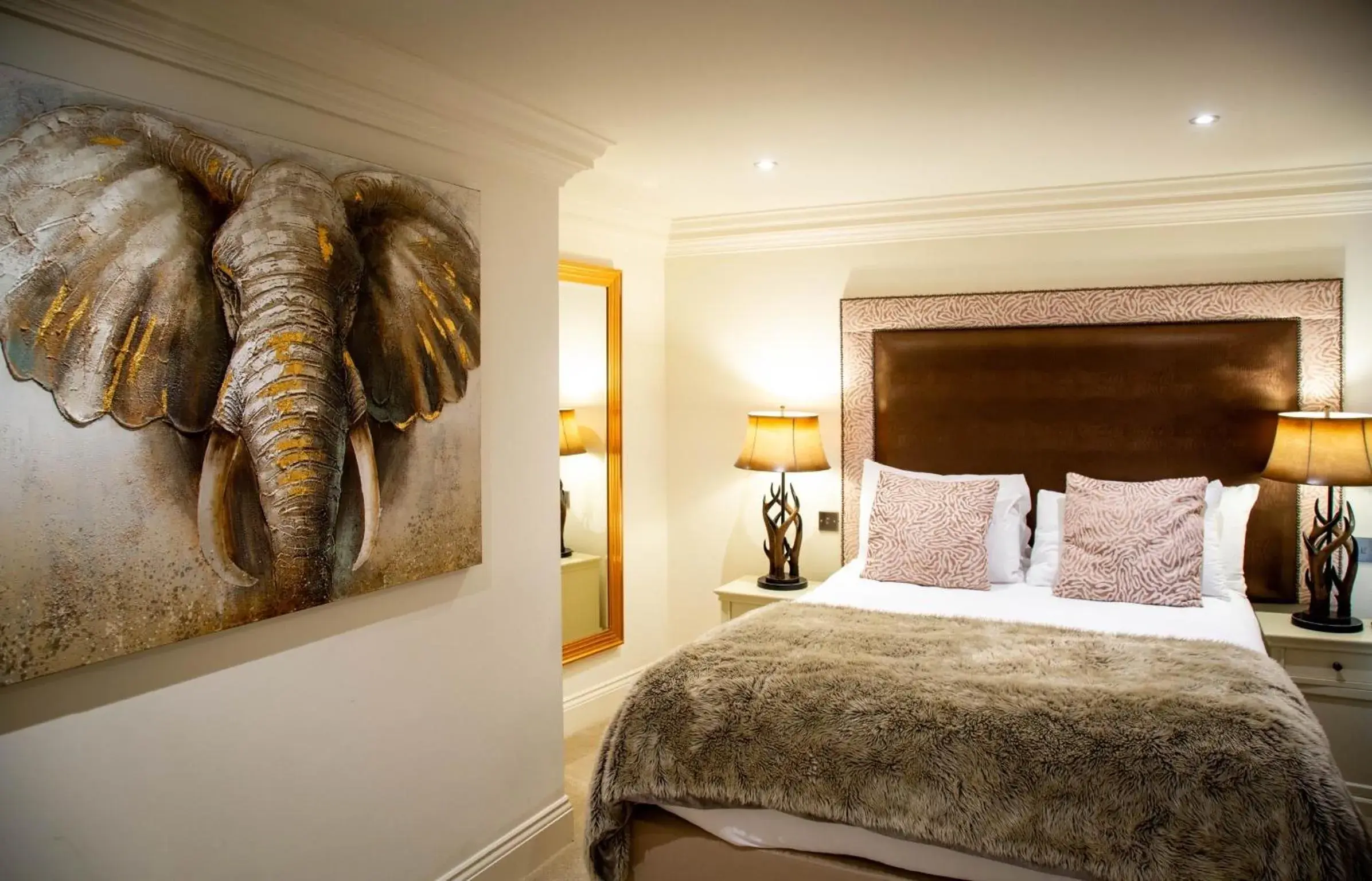 Zoo - (One Bedroom Apartment) in The Hotel Chester Zoo - (One Bedroom Apartment) in The Hotel Chester