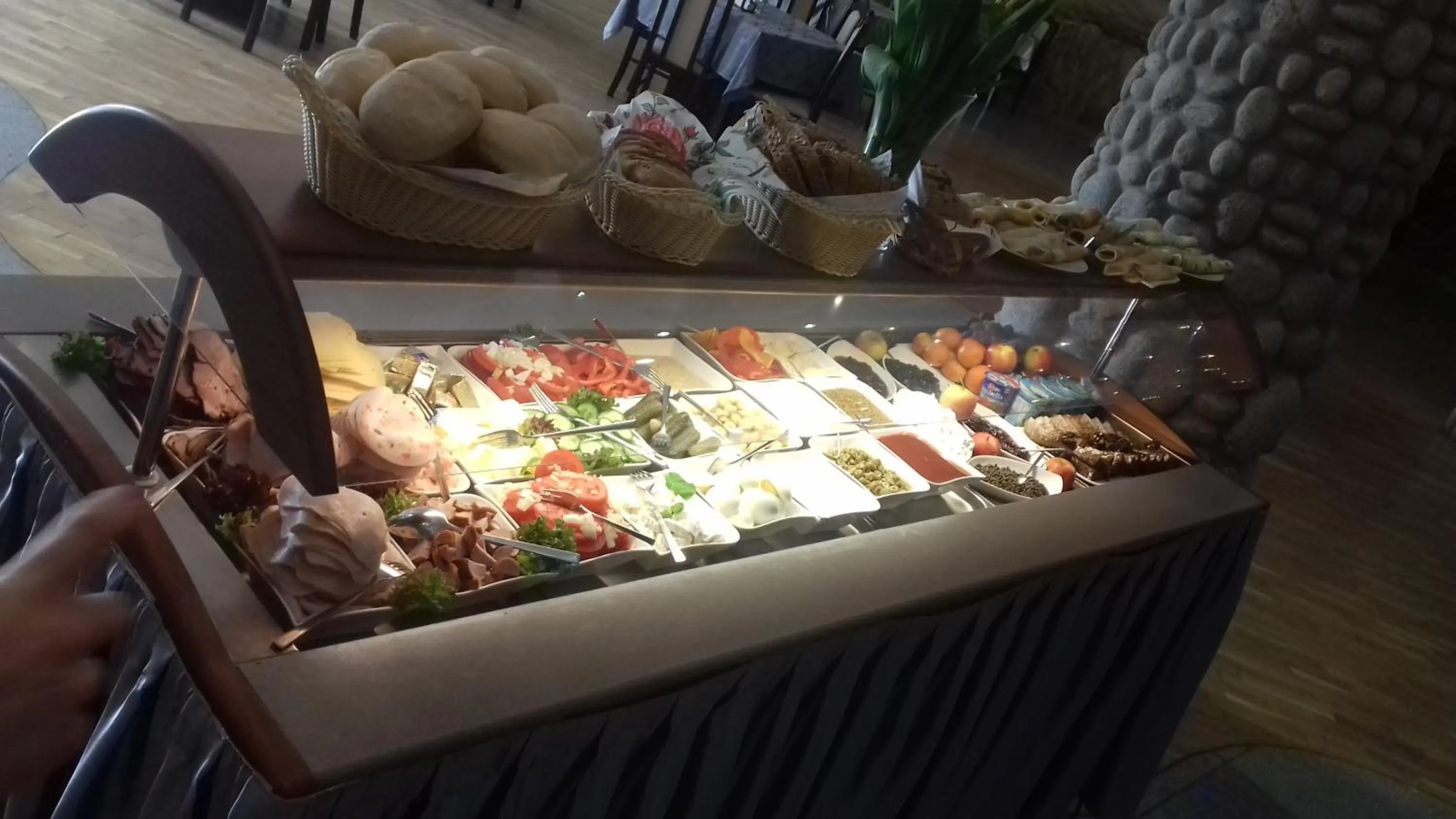 Buffet breakfast in Hotel Prymus