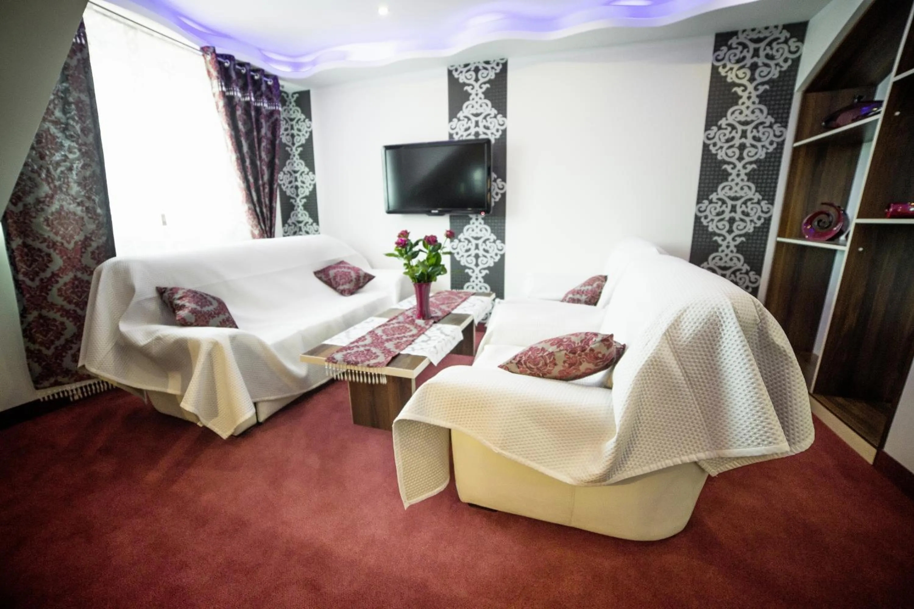 Photo of the whole room, Bed in Hotel Prymus