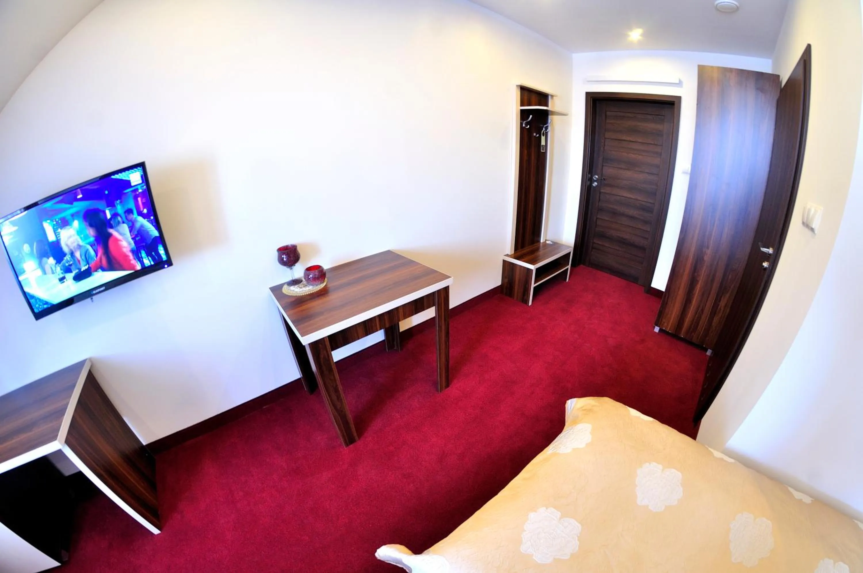 Photo of the whole room, Bed in Hotel Prymus