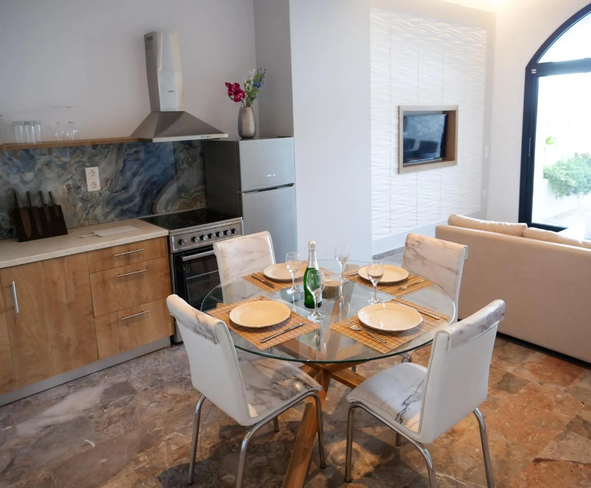 kitchen in Zeus Throne Suites