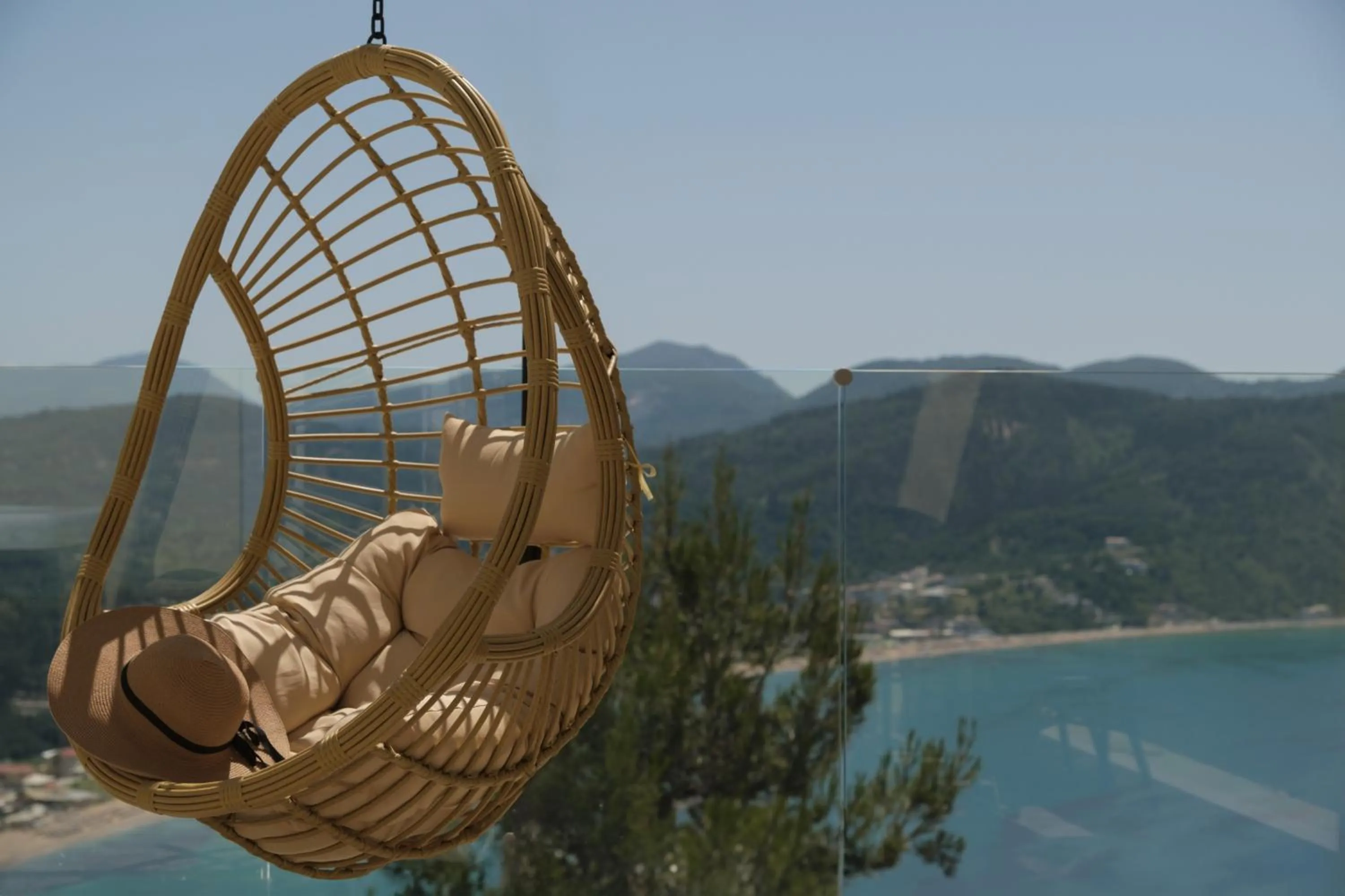 Sea view in Zeus Throne Suites