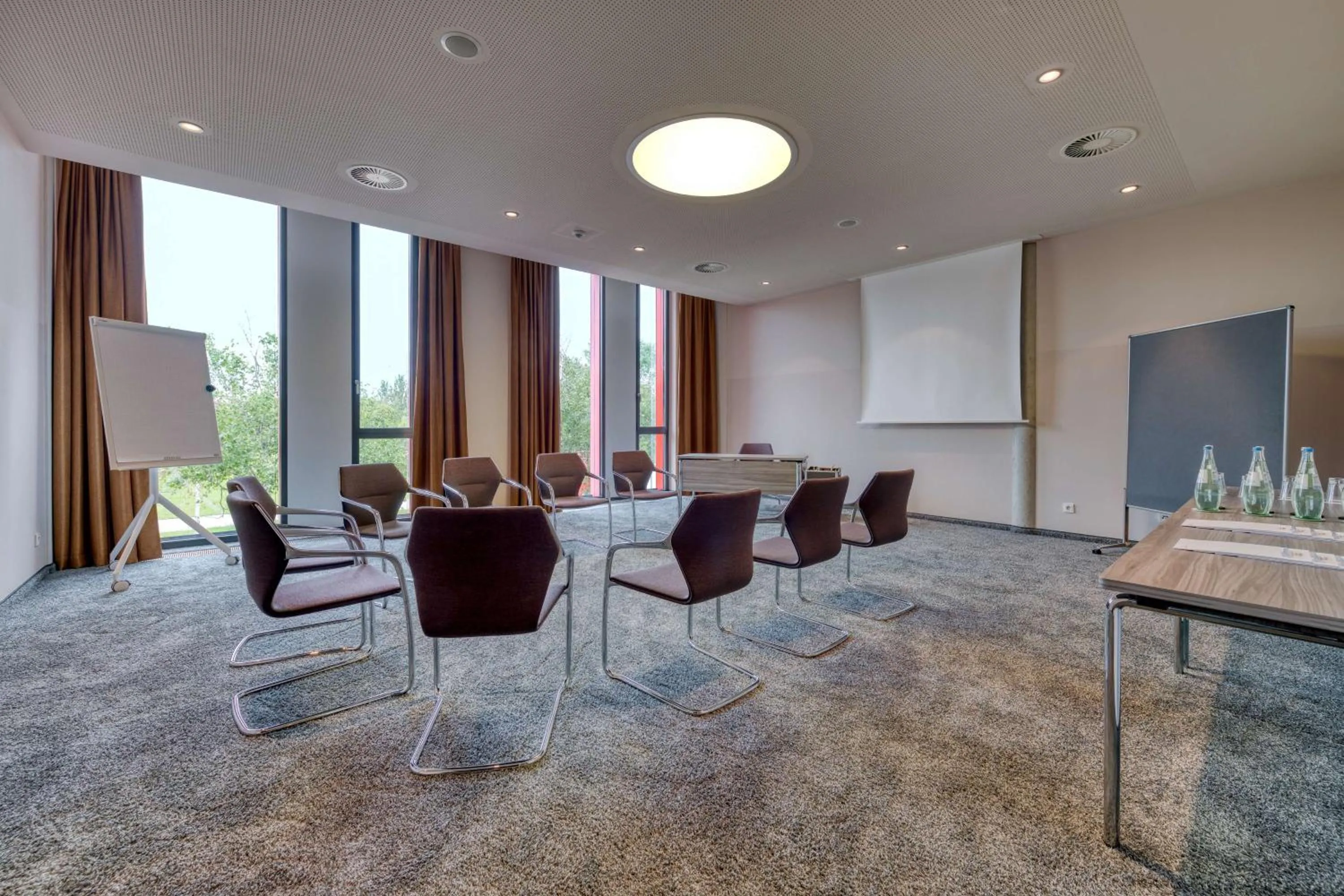 Meeting/conference room in Hilton Garden Inn Stuttgart NeckarPark