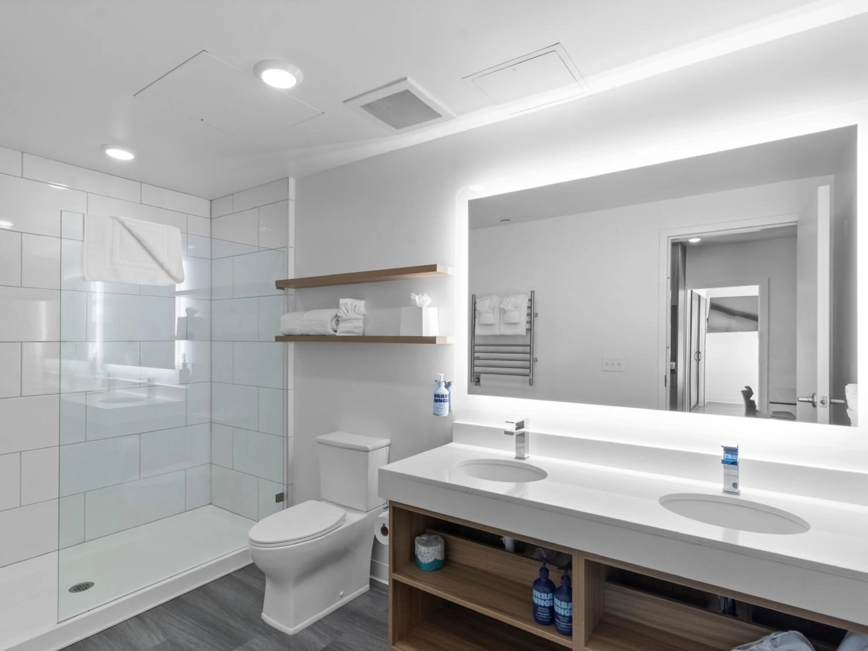 Bathroom in Canyon Haus