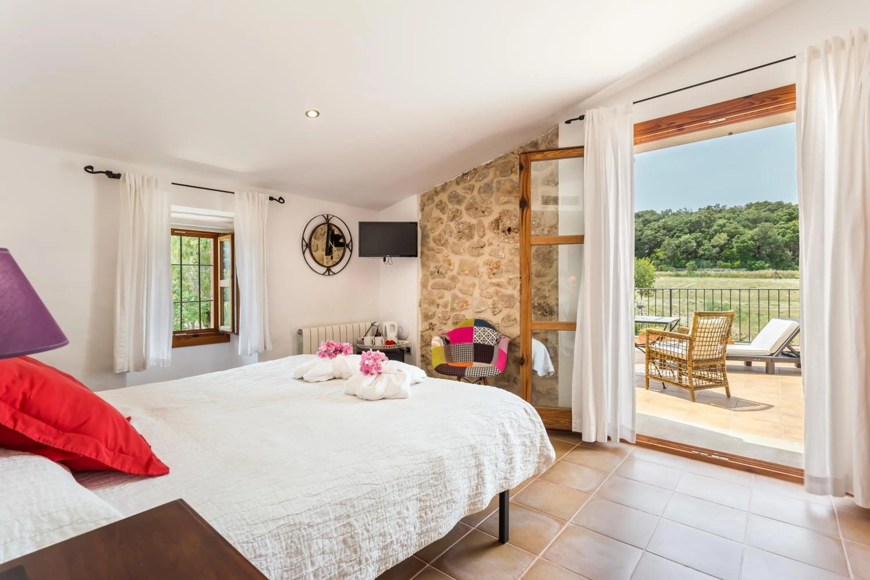 Photo of the whole room, Bed in Finca Son Ametler