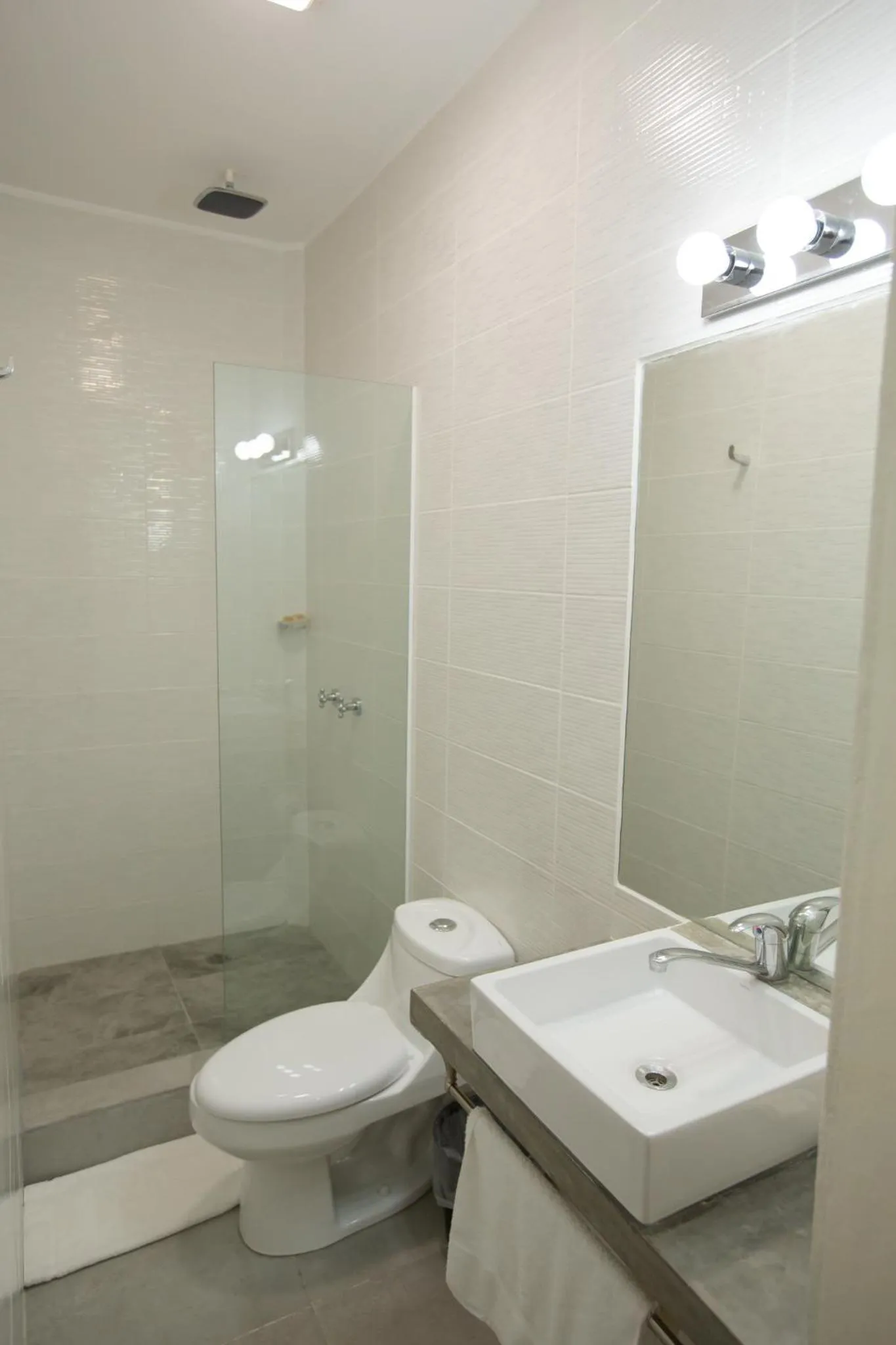 Bathroom in El Caite San Juan del Sur