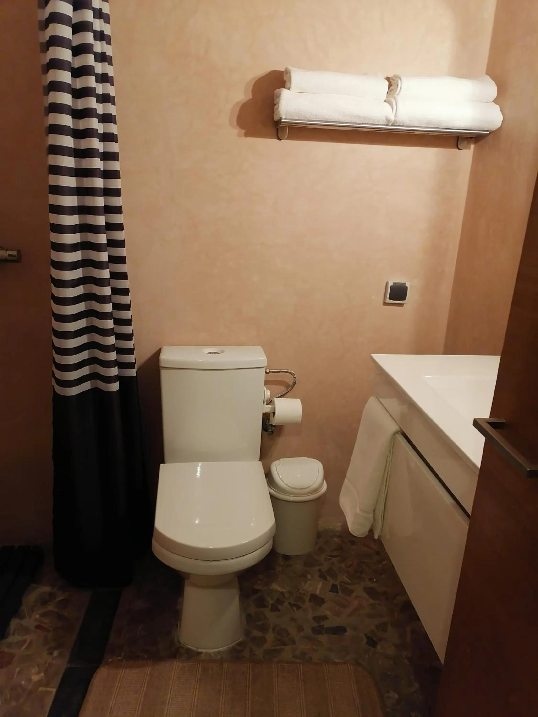 Bathroom in Casa City Break Appart hôtel