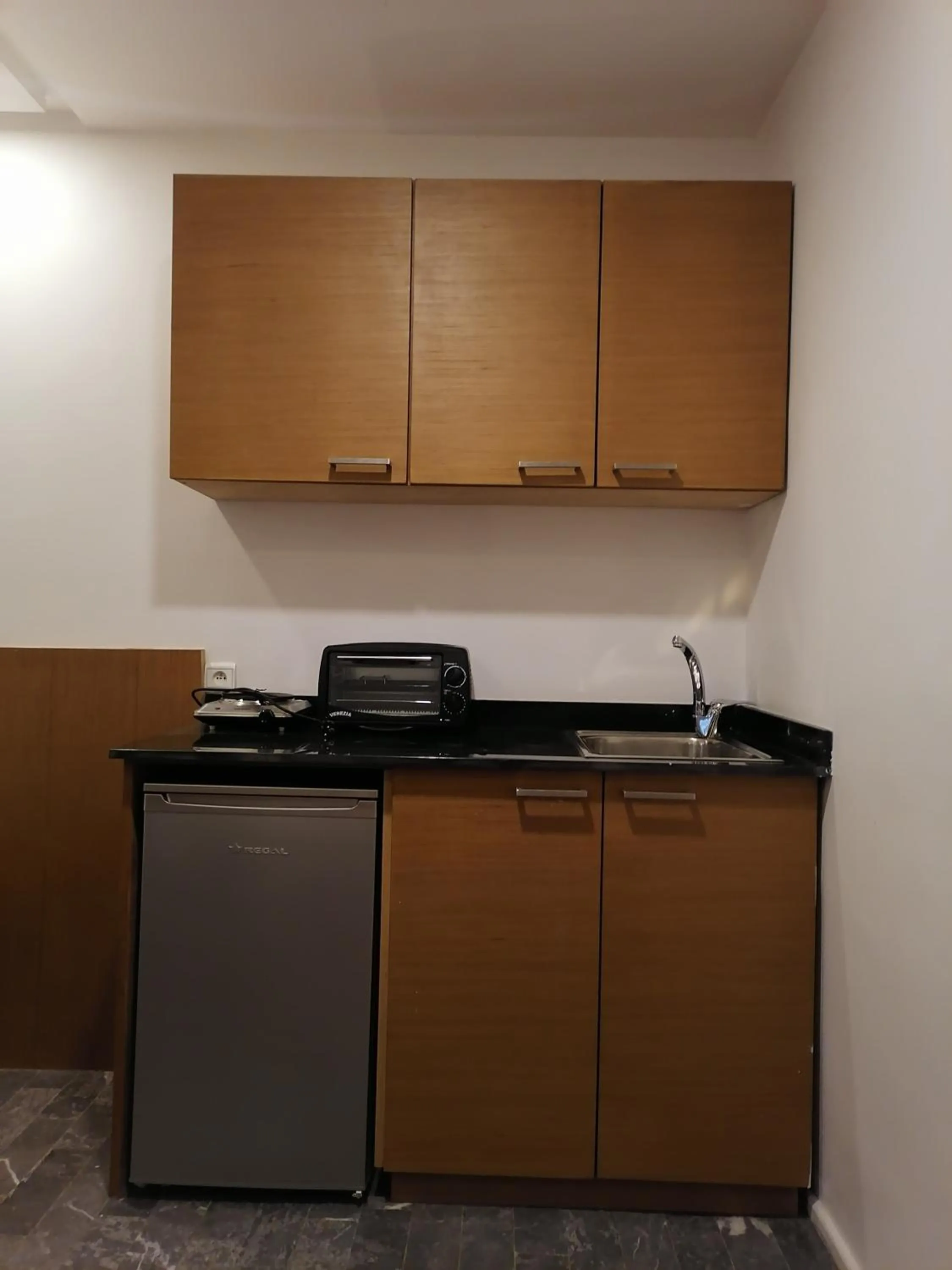 Kitchen or kitchenette in Casa City Break Appart hôtel