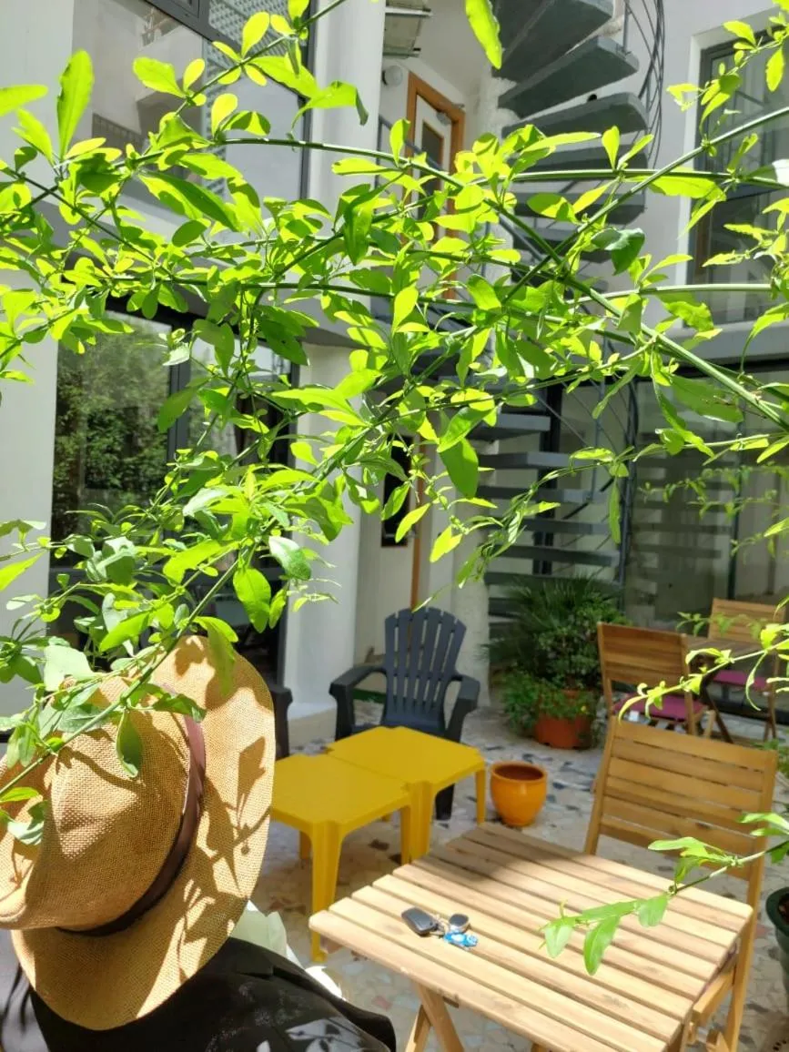 Patio in Casa City Break Appart hôtel