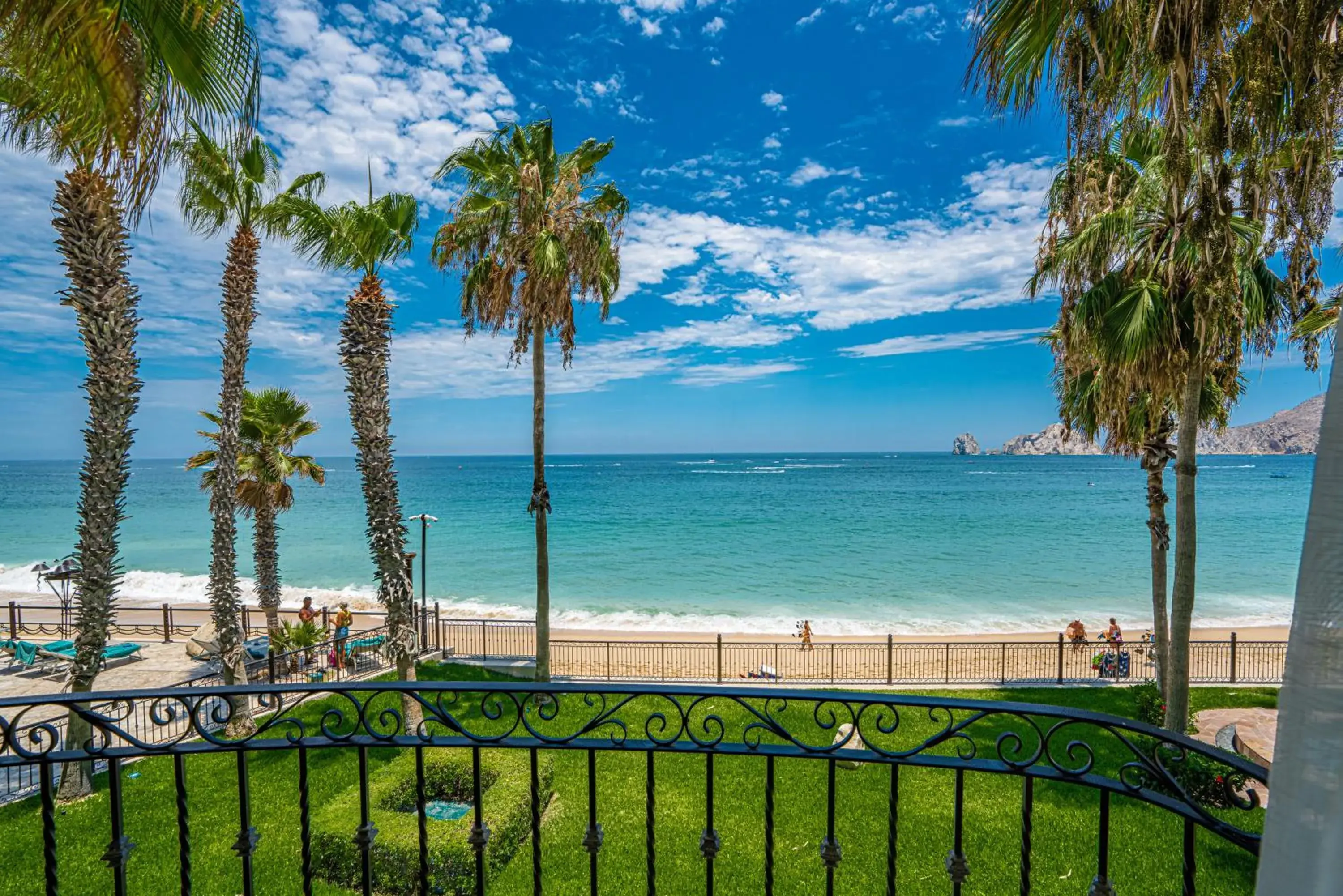 Beachfront One Bedroom 2nd Floor in Villa La Estancia - Medano Beach Villas Beachfront One Bedroom 2nd Floor in Villa La Estancia - Medano Beach Villas