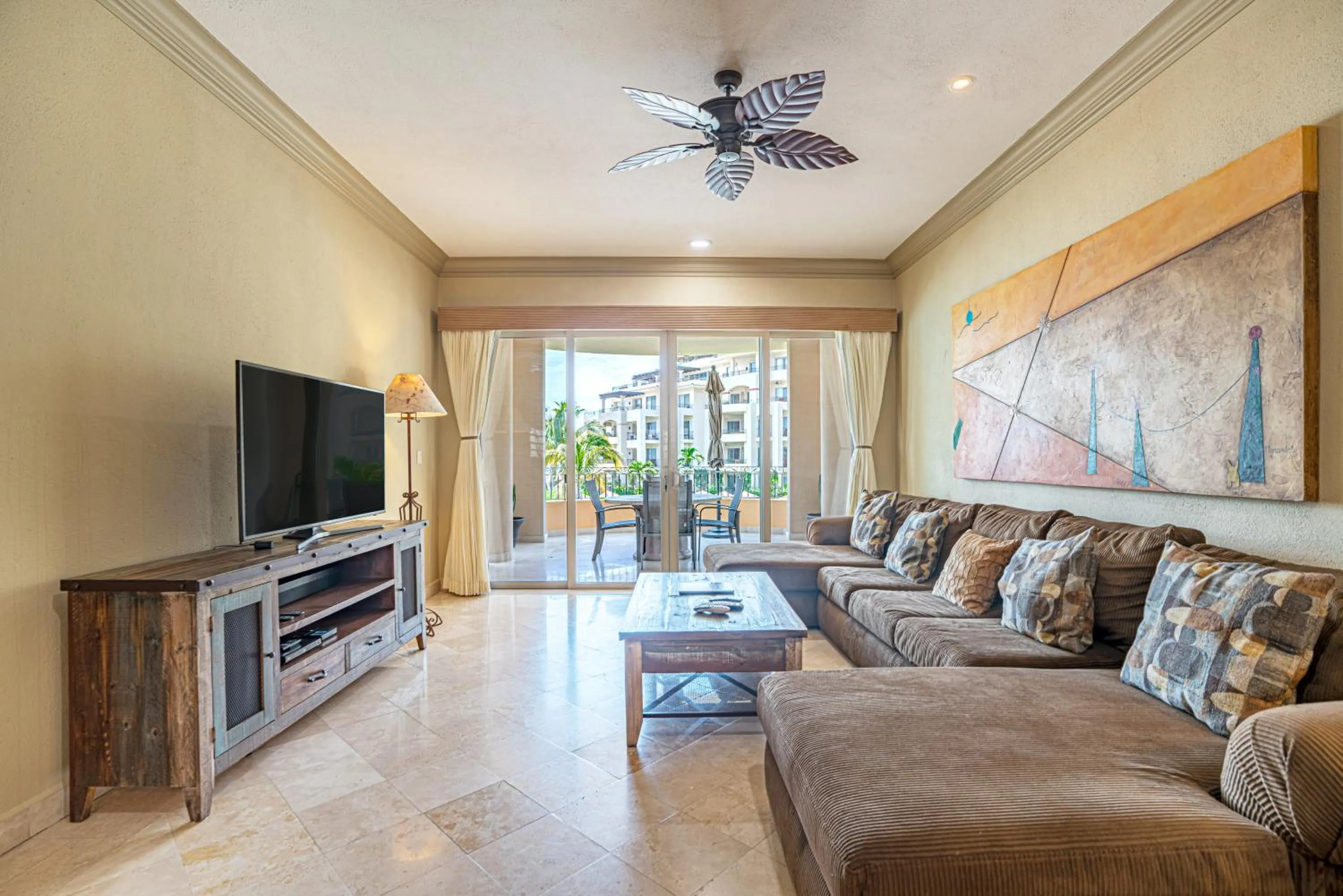 TV and multimedia in Villa La Estancia - Medano Beach Villas