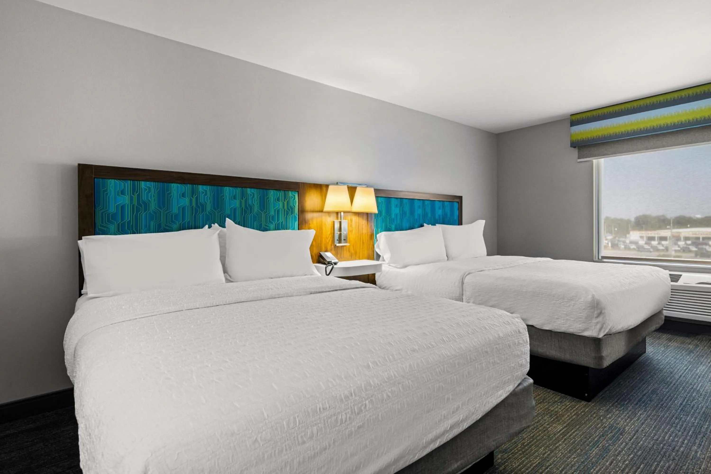 Bed in Hampton Inn & Suites Schererville