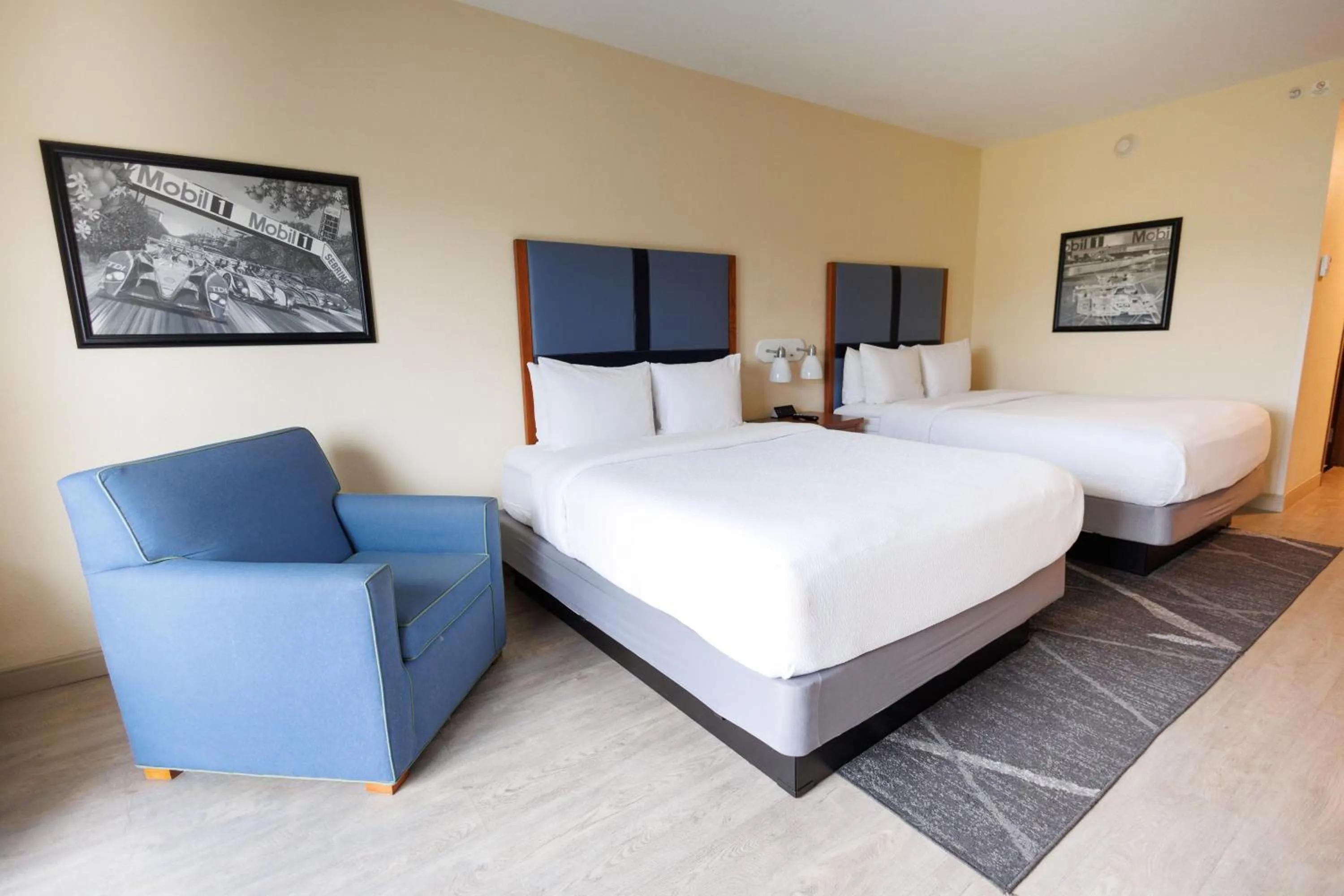 Bed in SEVEN Sebring Raceway Hotel