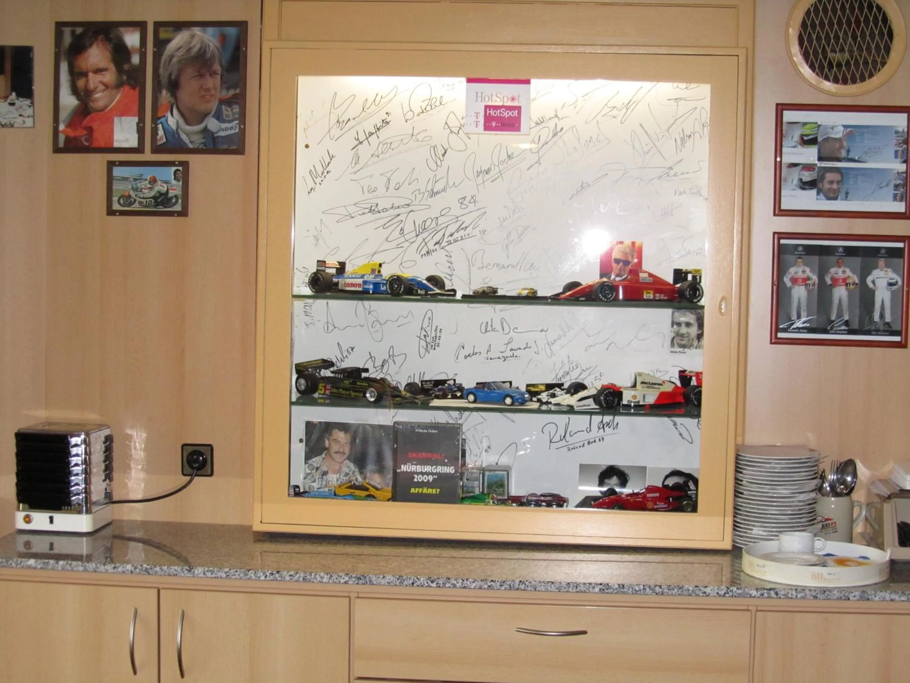 Restaurant/places to eat in Hotel zur Burg Nürburg