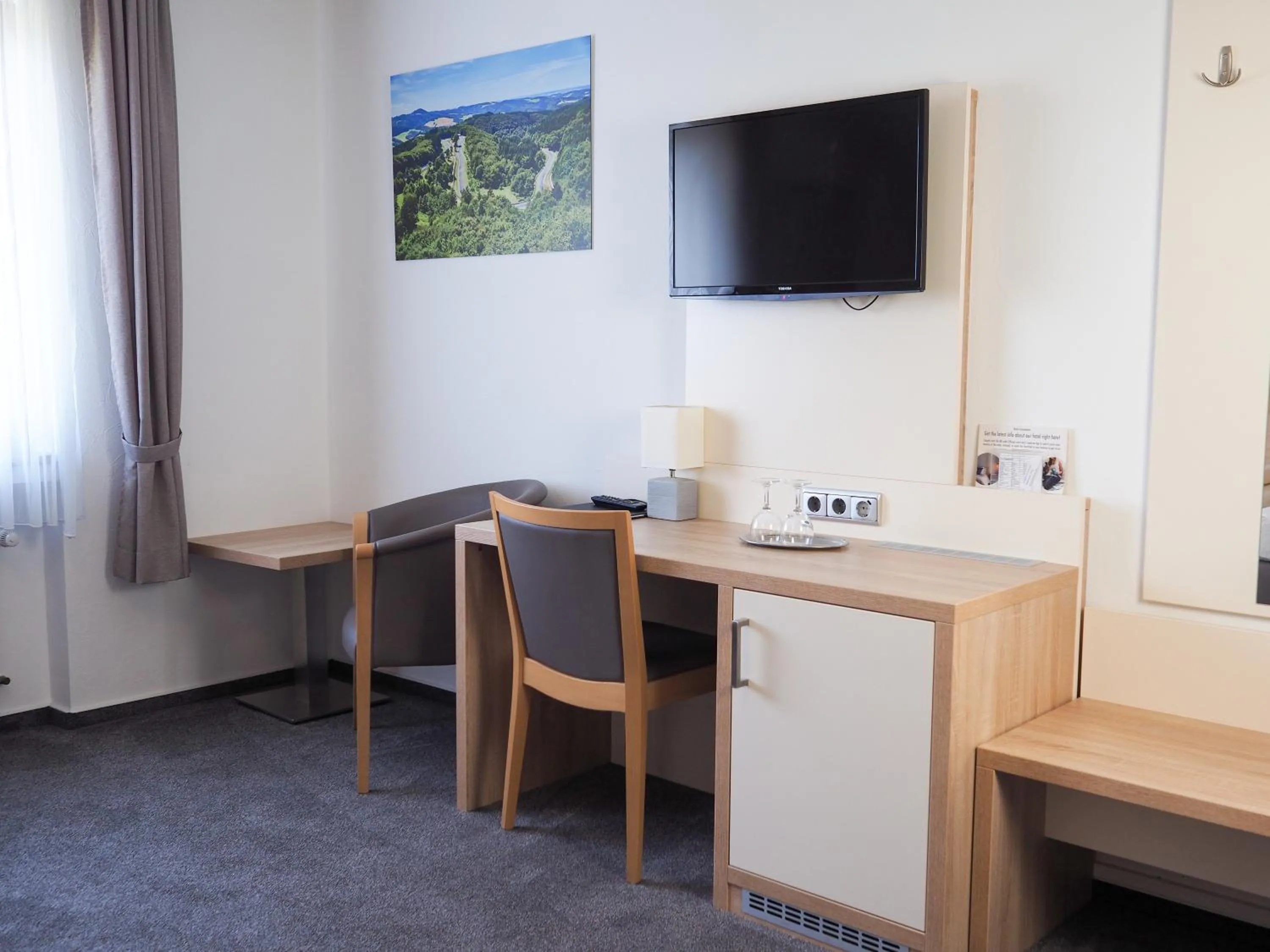 minibar in Hotel zur Burg Nürburg