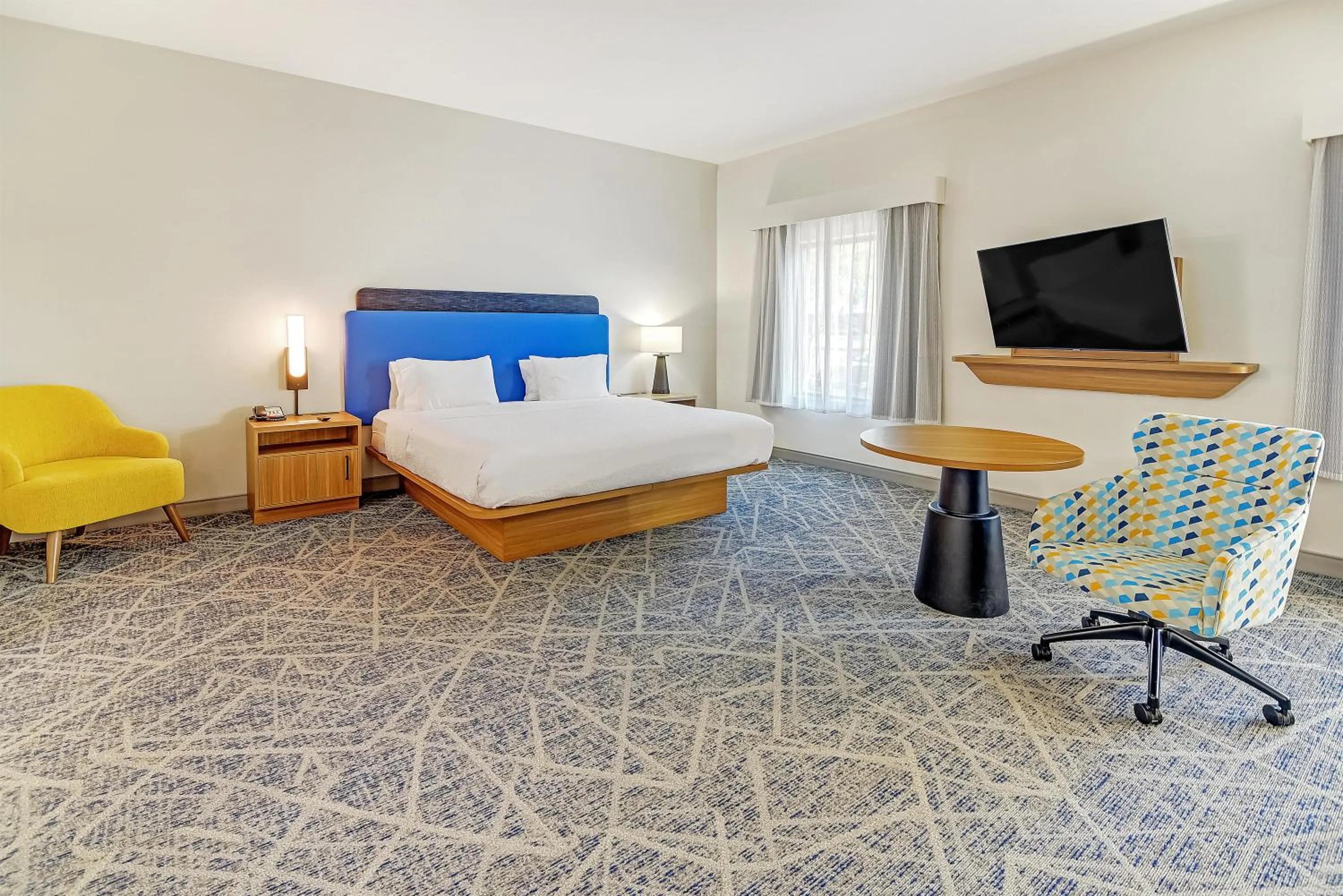 Bedroom, Bed in Hampton Inn Foley