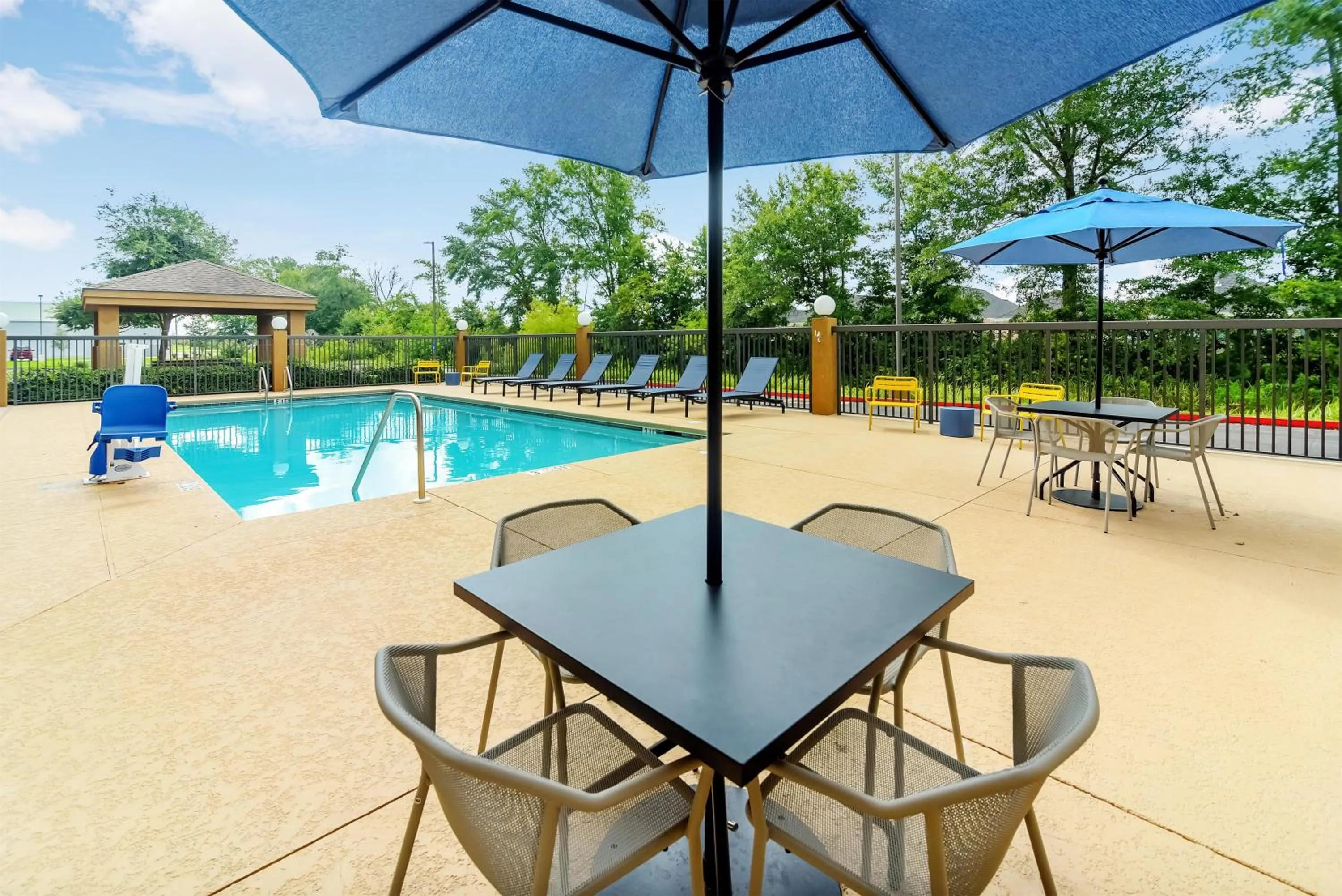 Pool view in Hampton Inn Foley