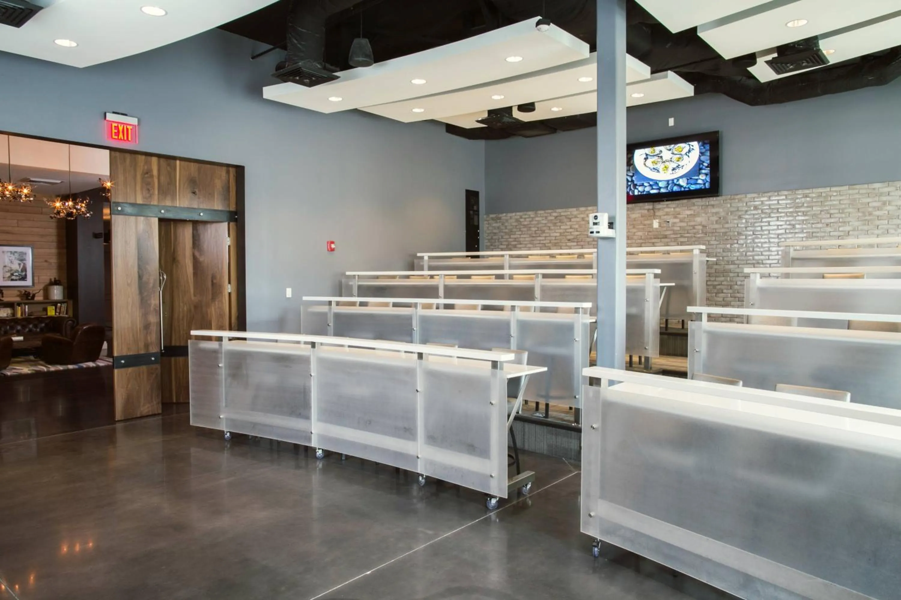 Entertainment in Epicurean Hotel, Autograph Collection