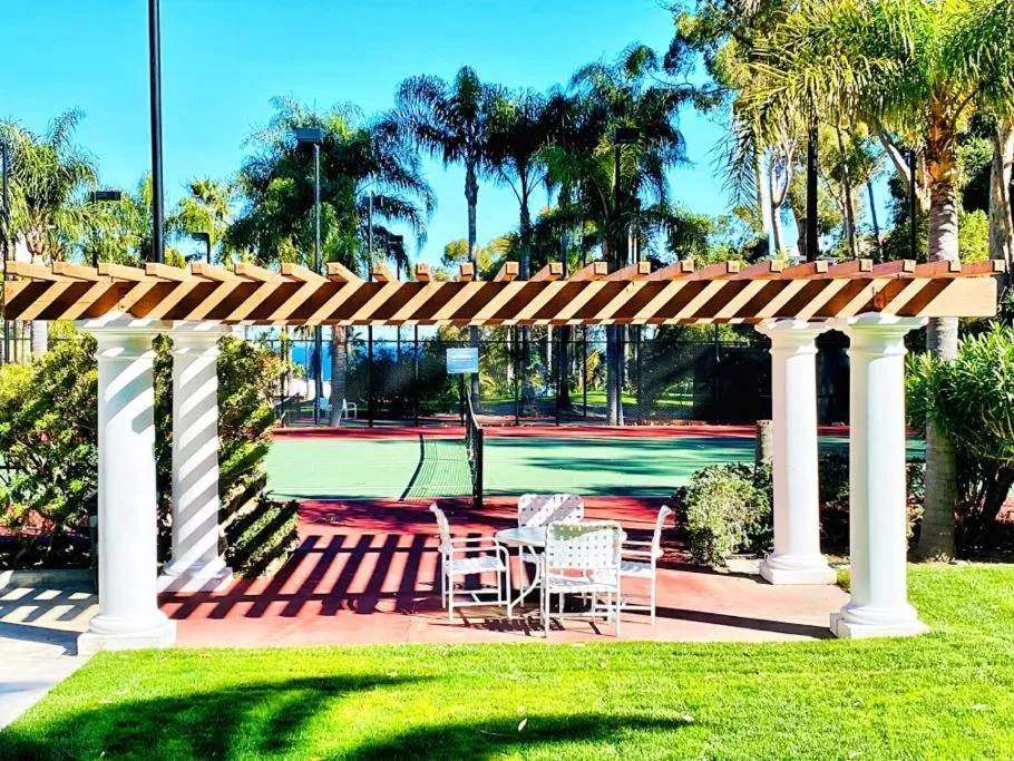 Hamilton Cove-Boho Chic Villa w/Golf Cart...No pets.