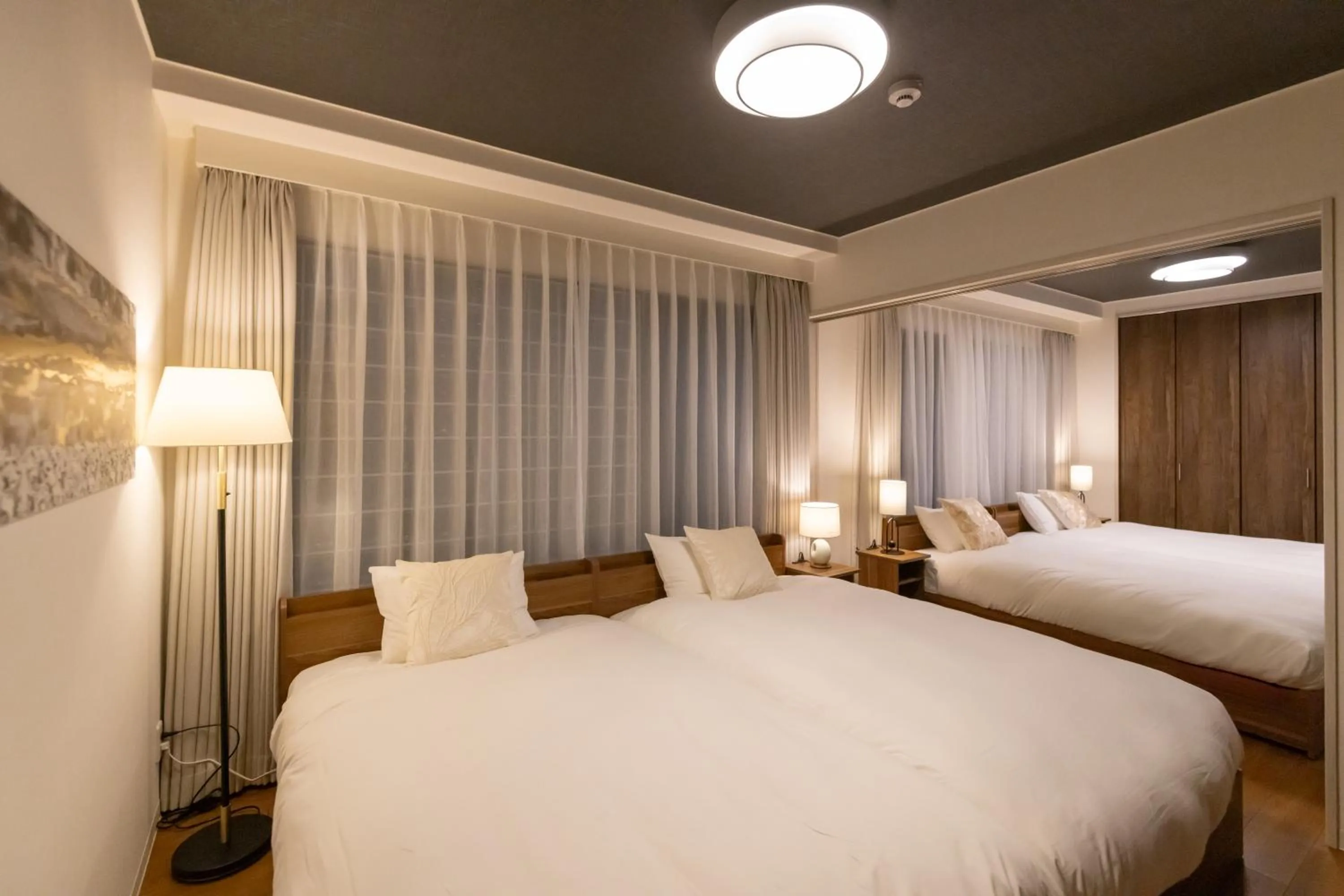 Bed in Atrium Deluxe Apartments Osaka - Self Check-In Only