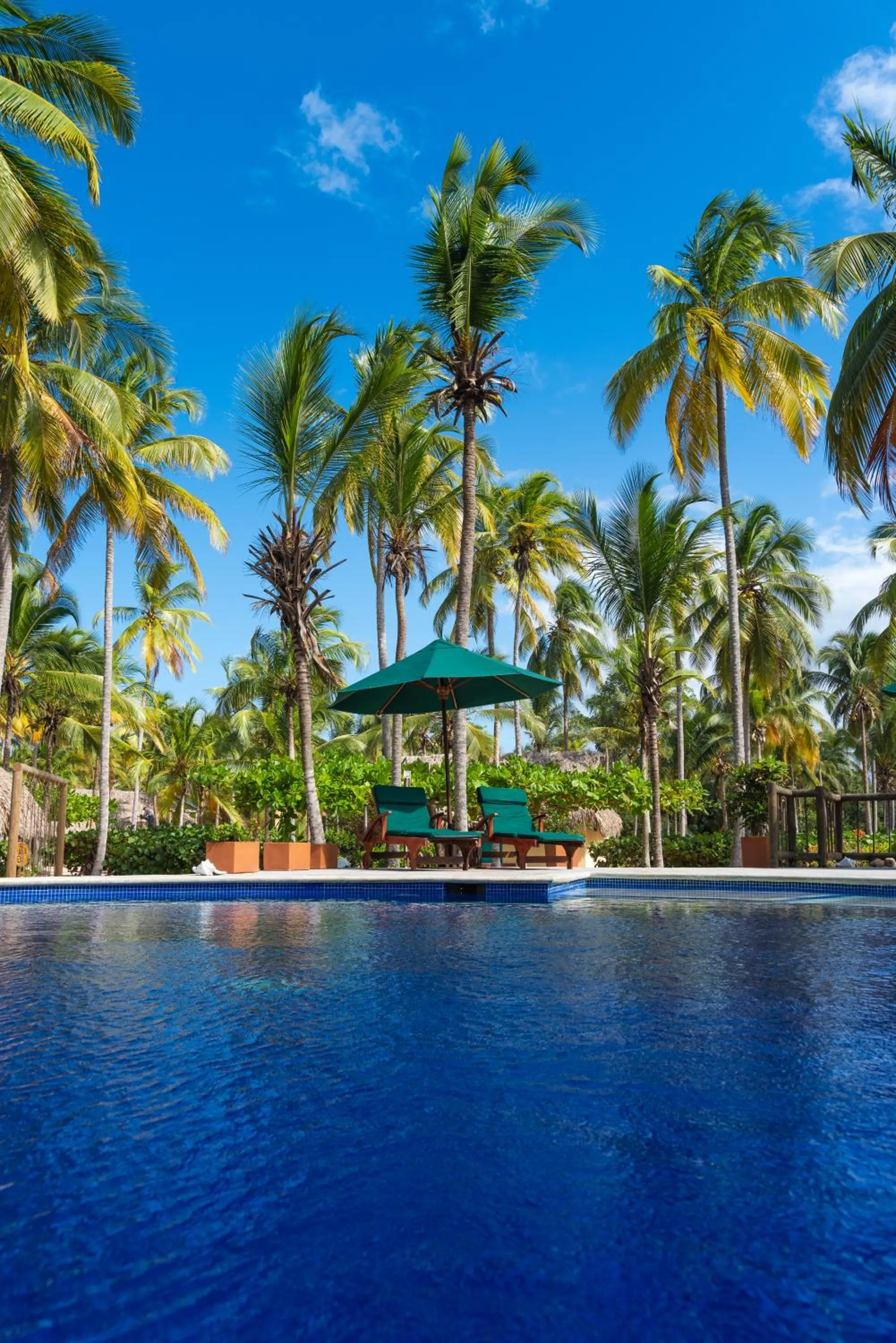 Swimming pool in Aite Eco Resort