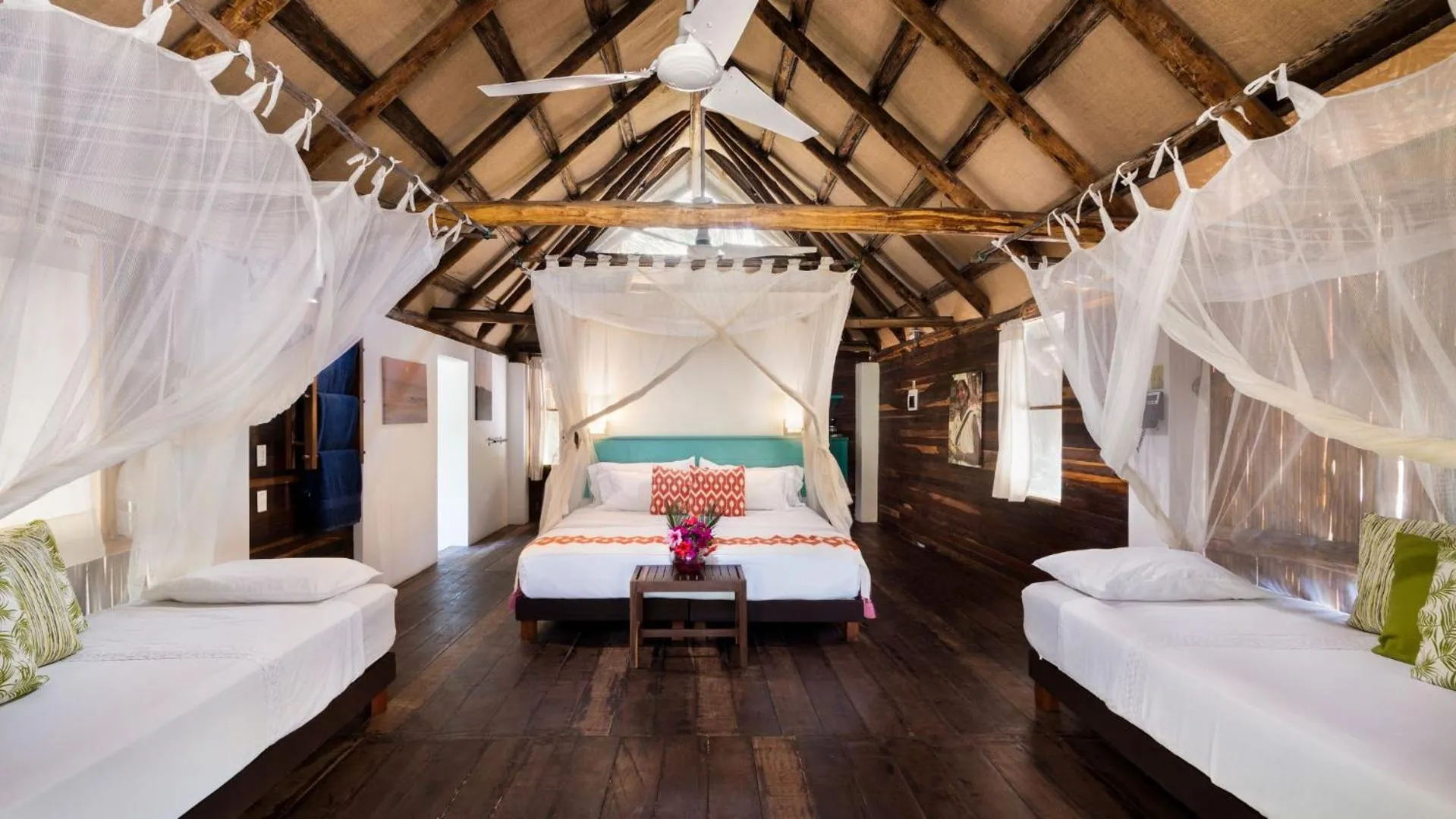 Photo of the whole room, Bed in Aite Eco Resort