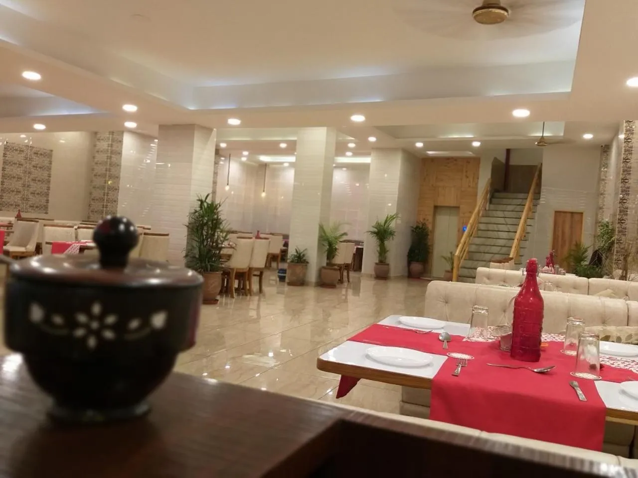 Restaurant/places to eat in Hotel Bali Resort extension