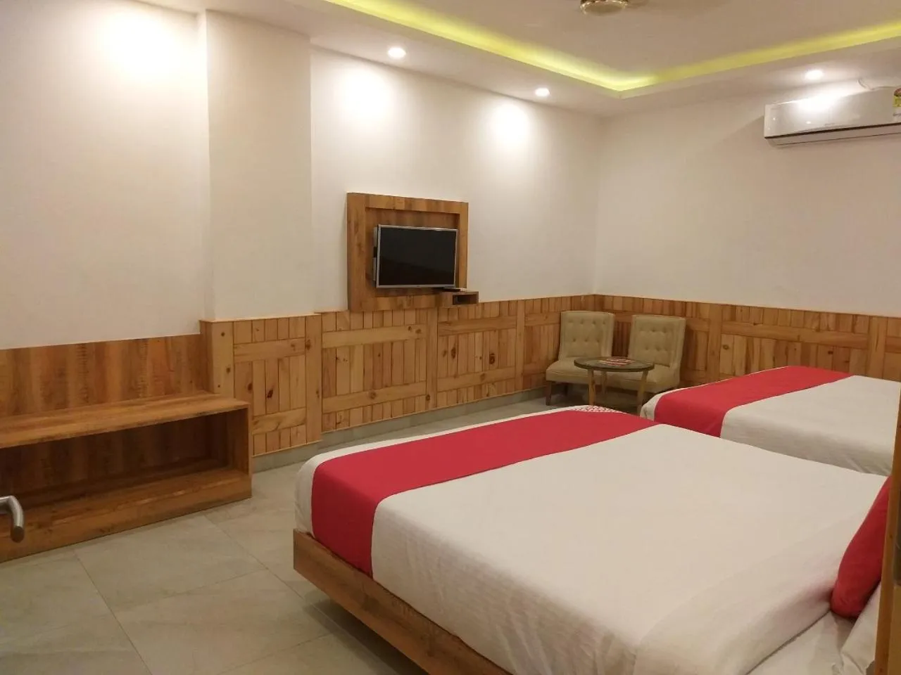 Family in Hotel Bali Resort extension