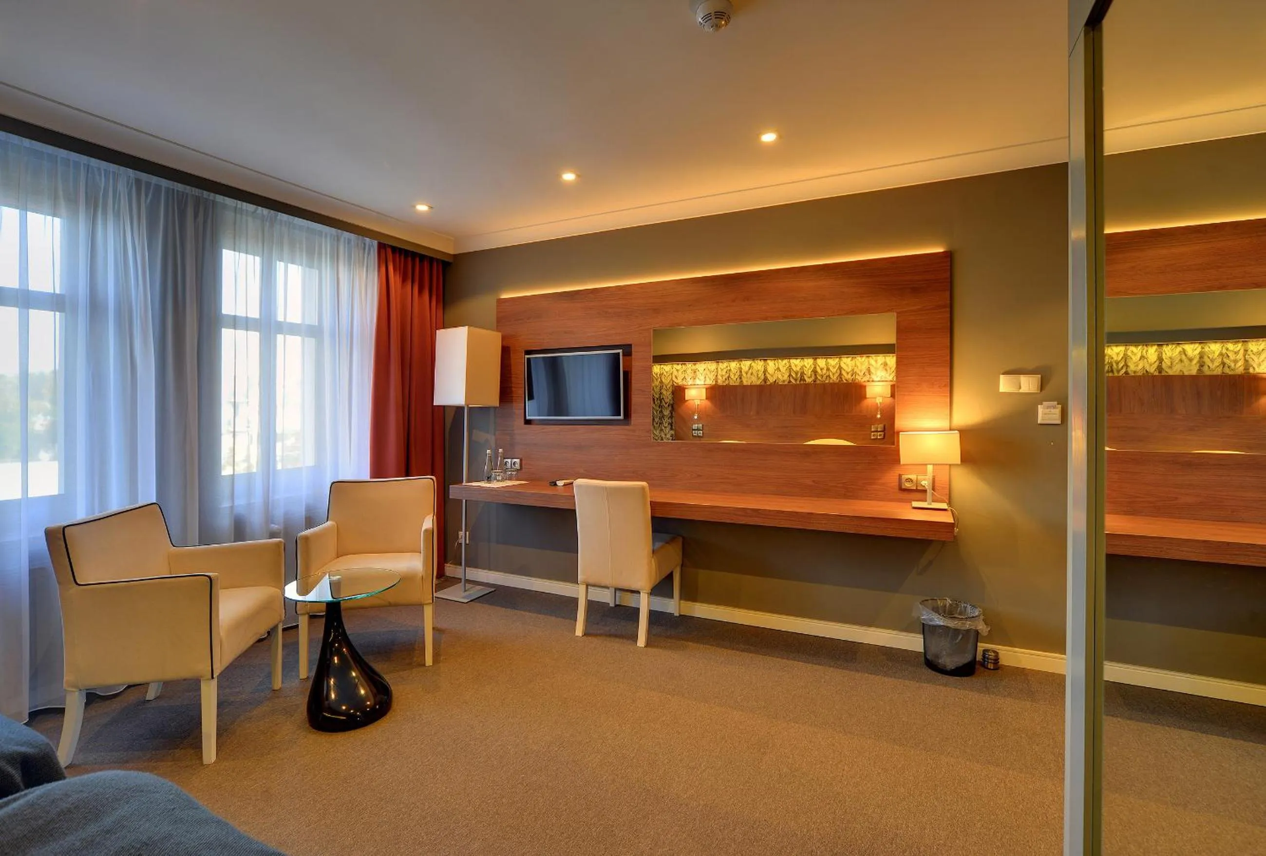 TV and multimedia in Restauracja RETRO