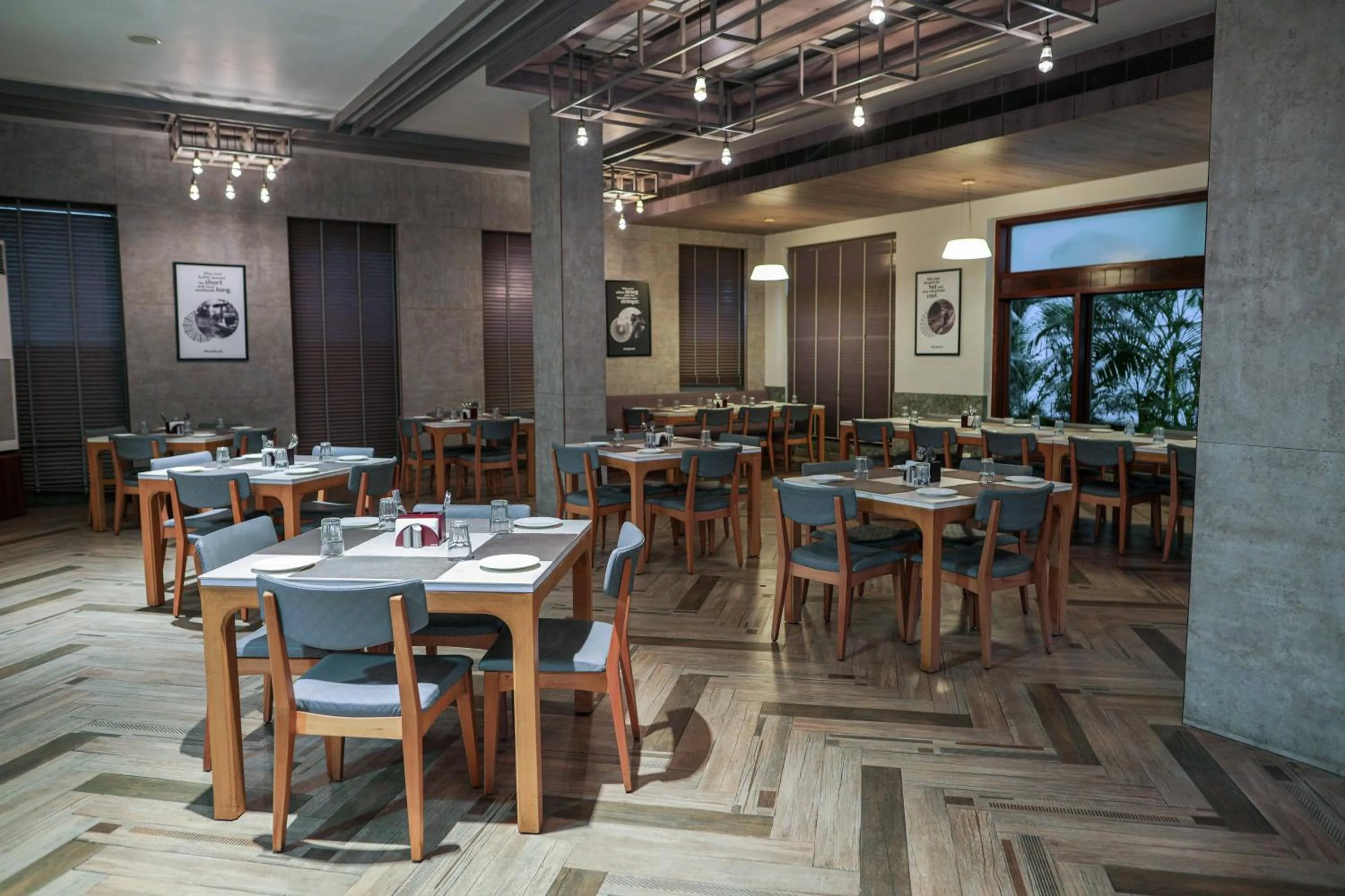 Restaurant/places to eat in Medalio Resort Udaipur Shobhagpura