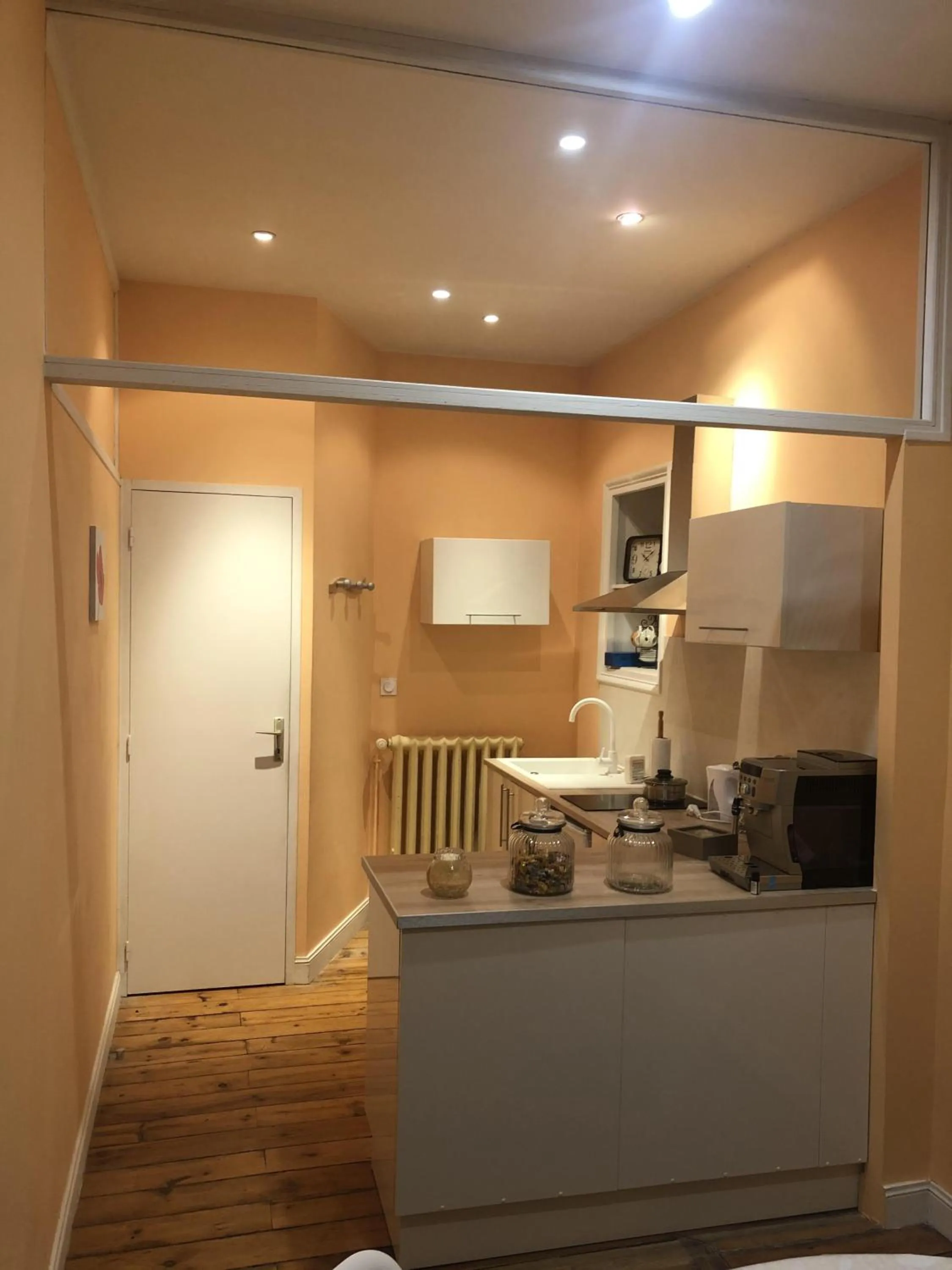 Kitchen or kitchenette in L'hommage