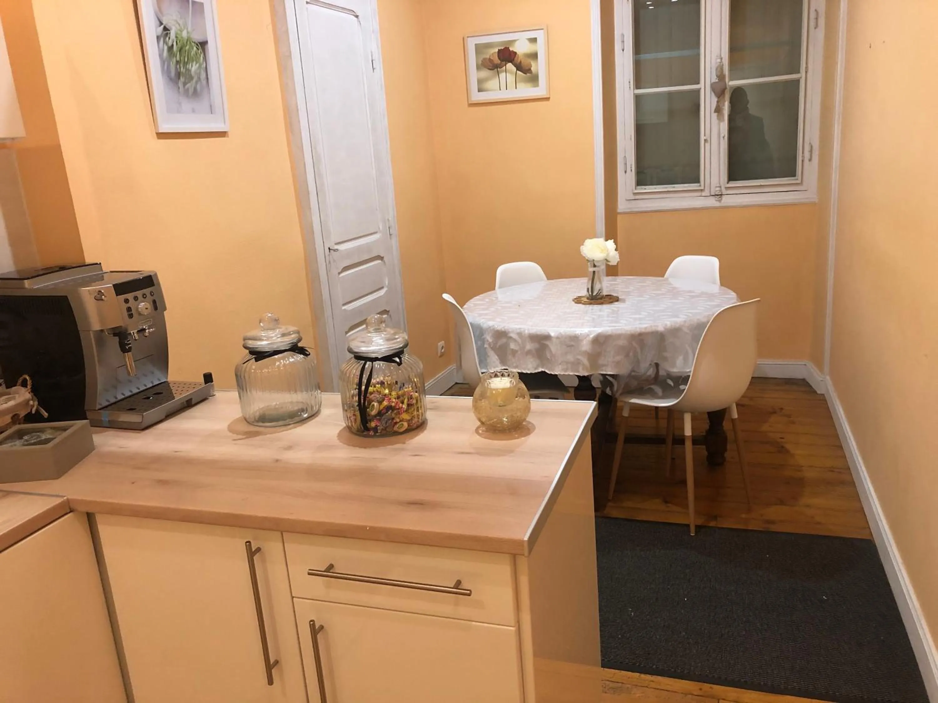 Kitchen or kitchenette in L'hommage