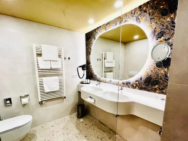 Bathroom in Ringhotel Niedersachsen