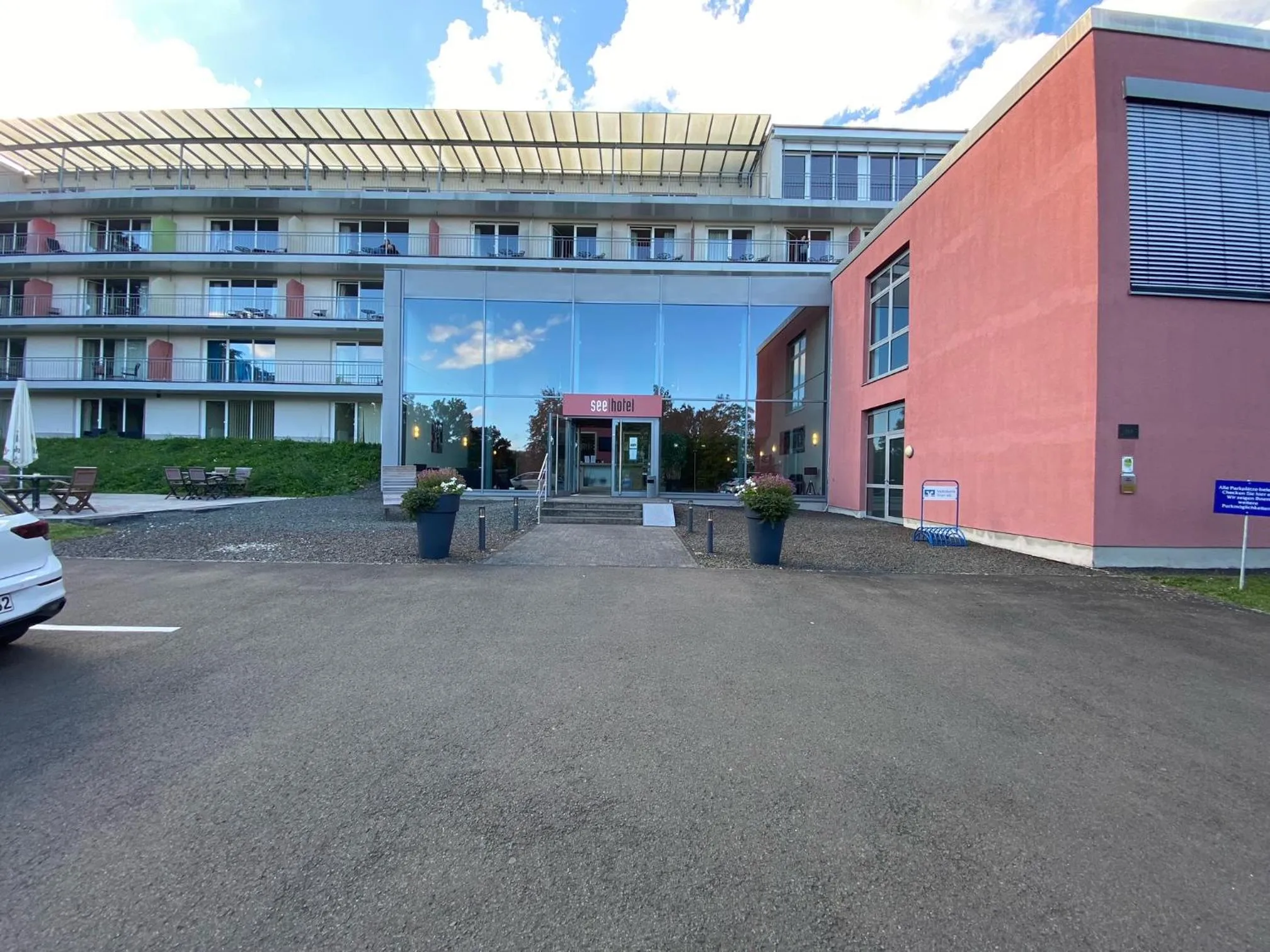 Property building in Seehotel