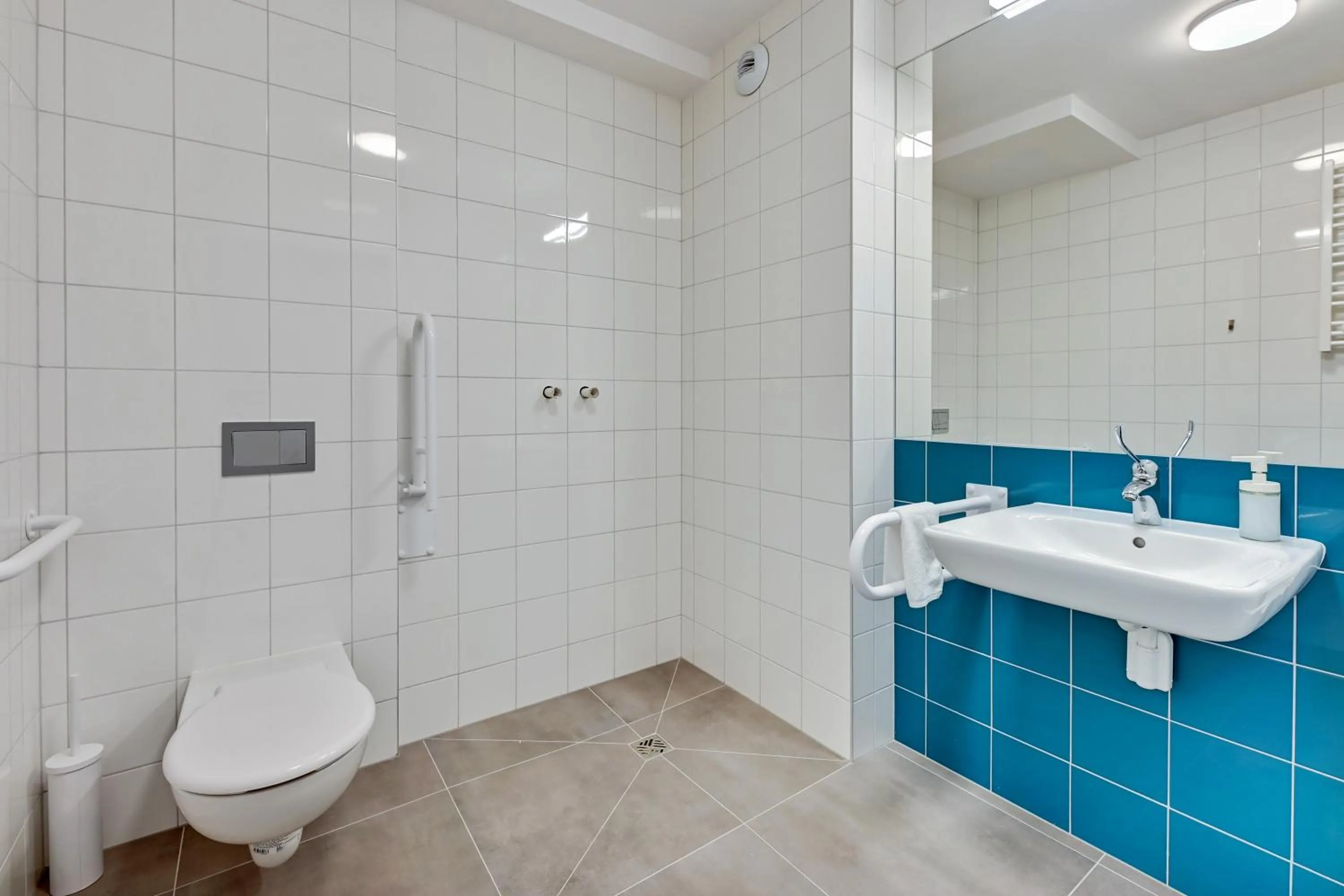 Bathroom in Apartgdynia