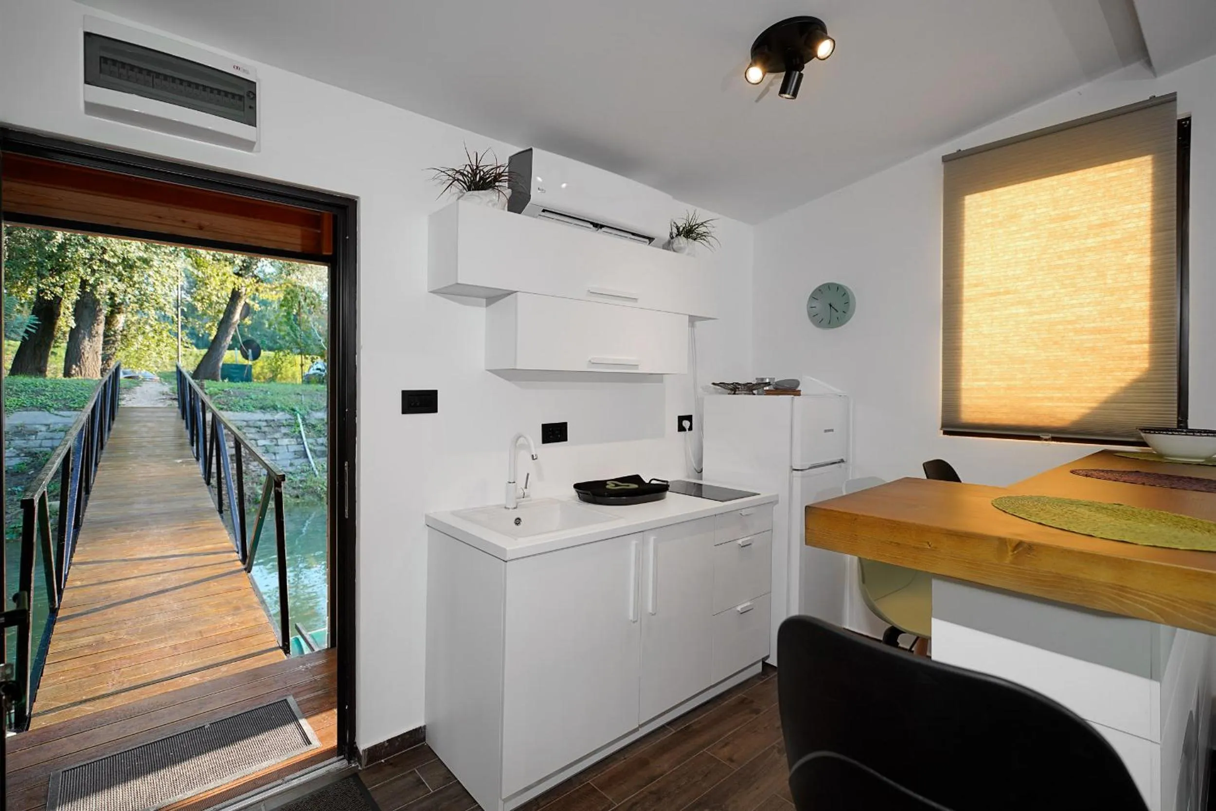 Coffee/tea facilities in Beach House Belgrade