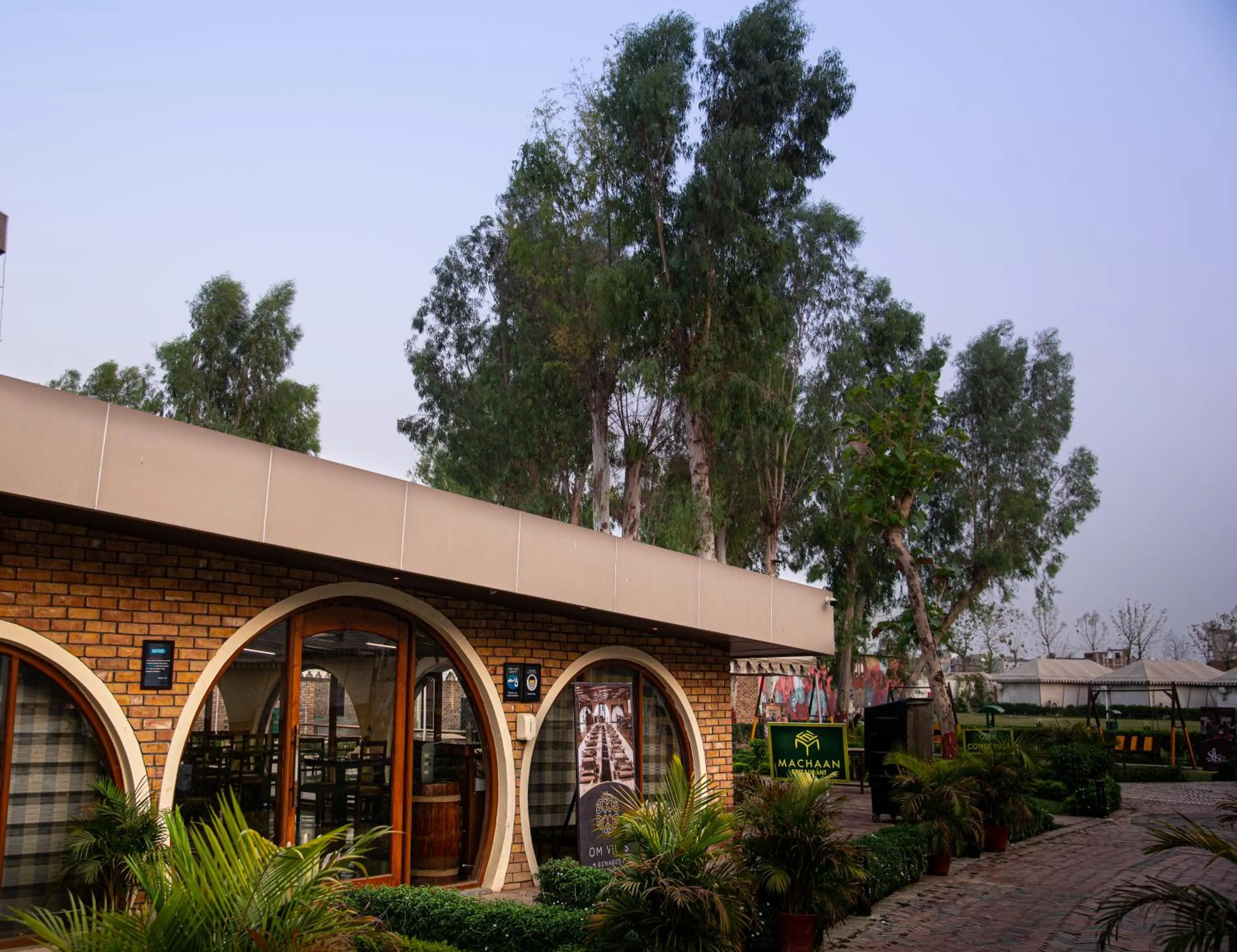 Restaurant/places to eat in Om Vilas Benares, Varanasi