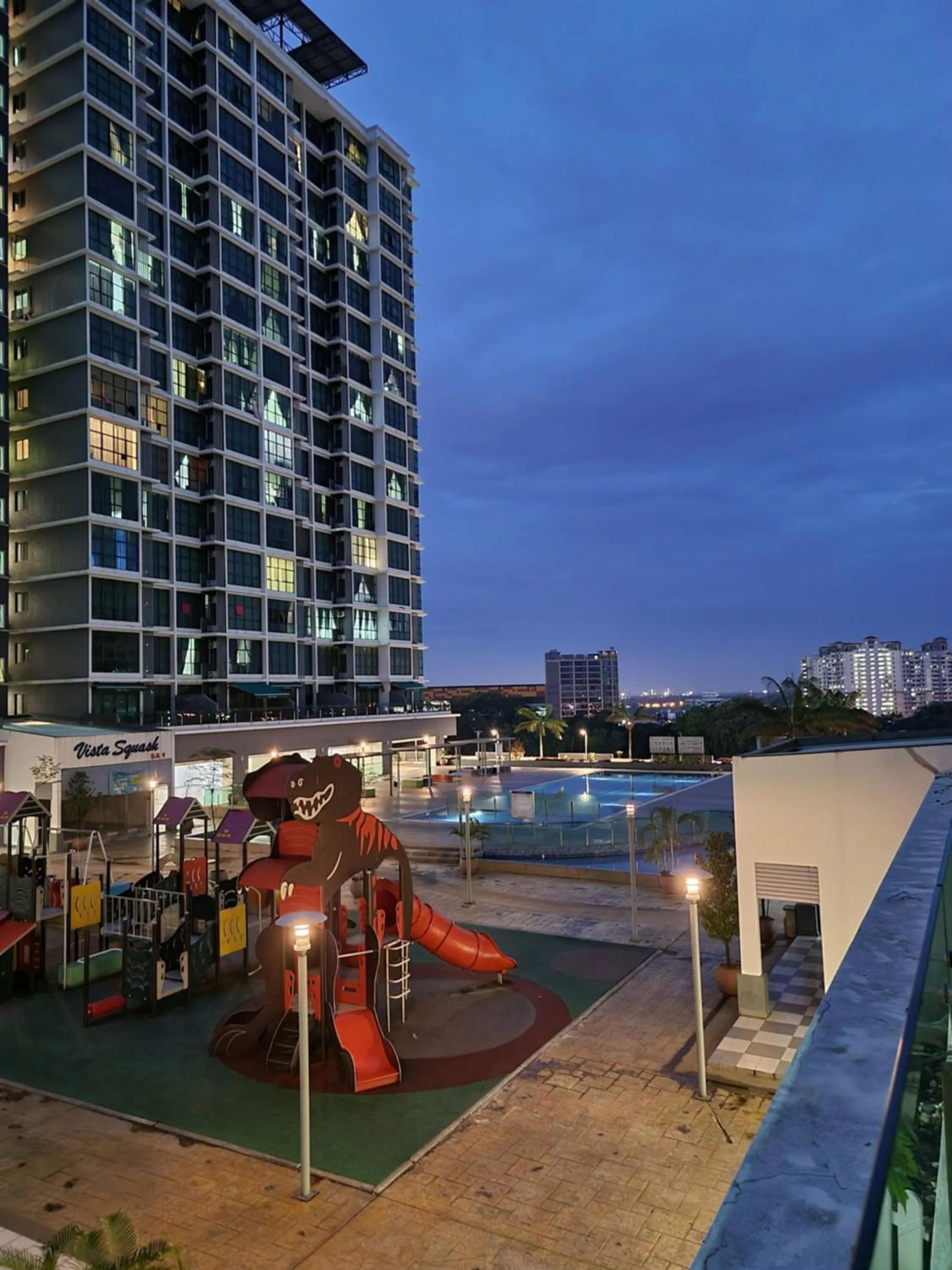 Vista Royal Homestay