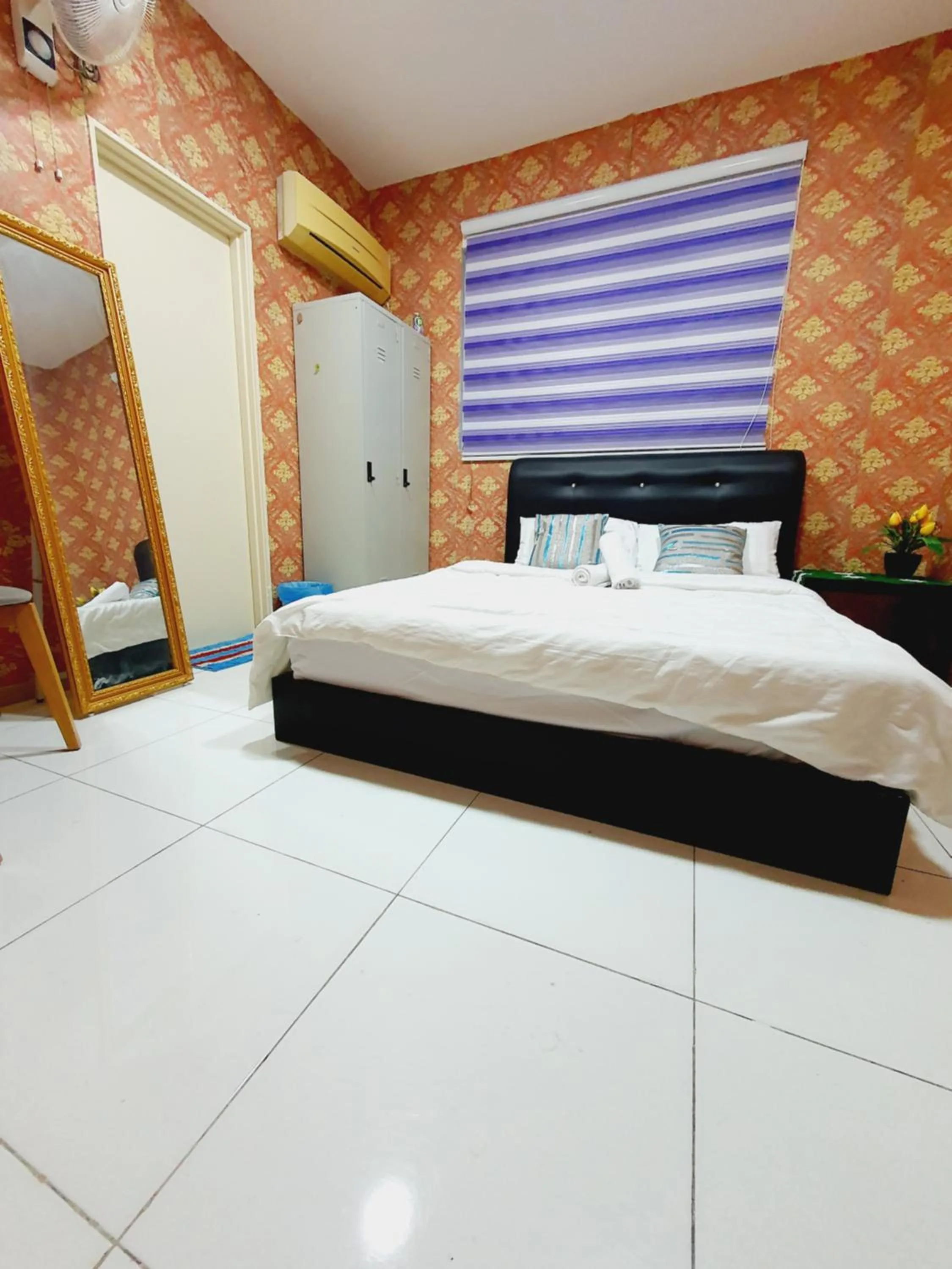 Vista Royal Homestay